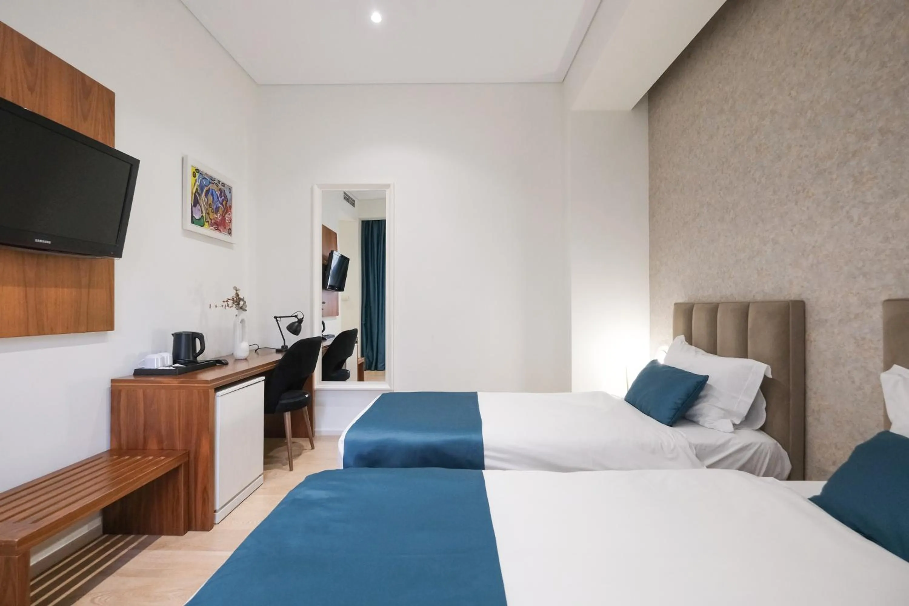 Bedroom, Bed in Golden City Hotel , Tirana