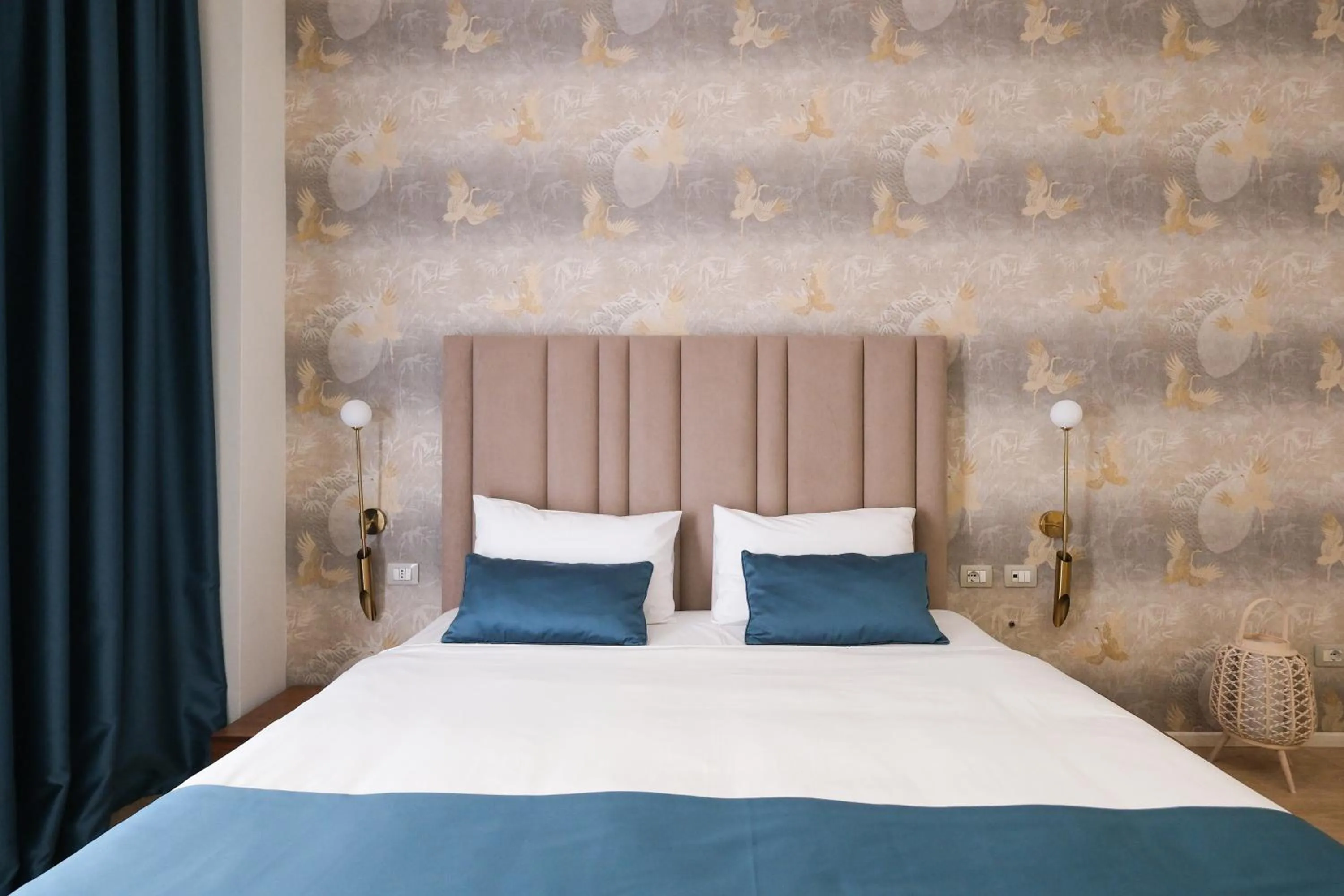 Bedroom, Bed in Golden City Hotel , Tirana