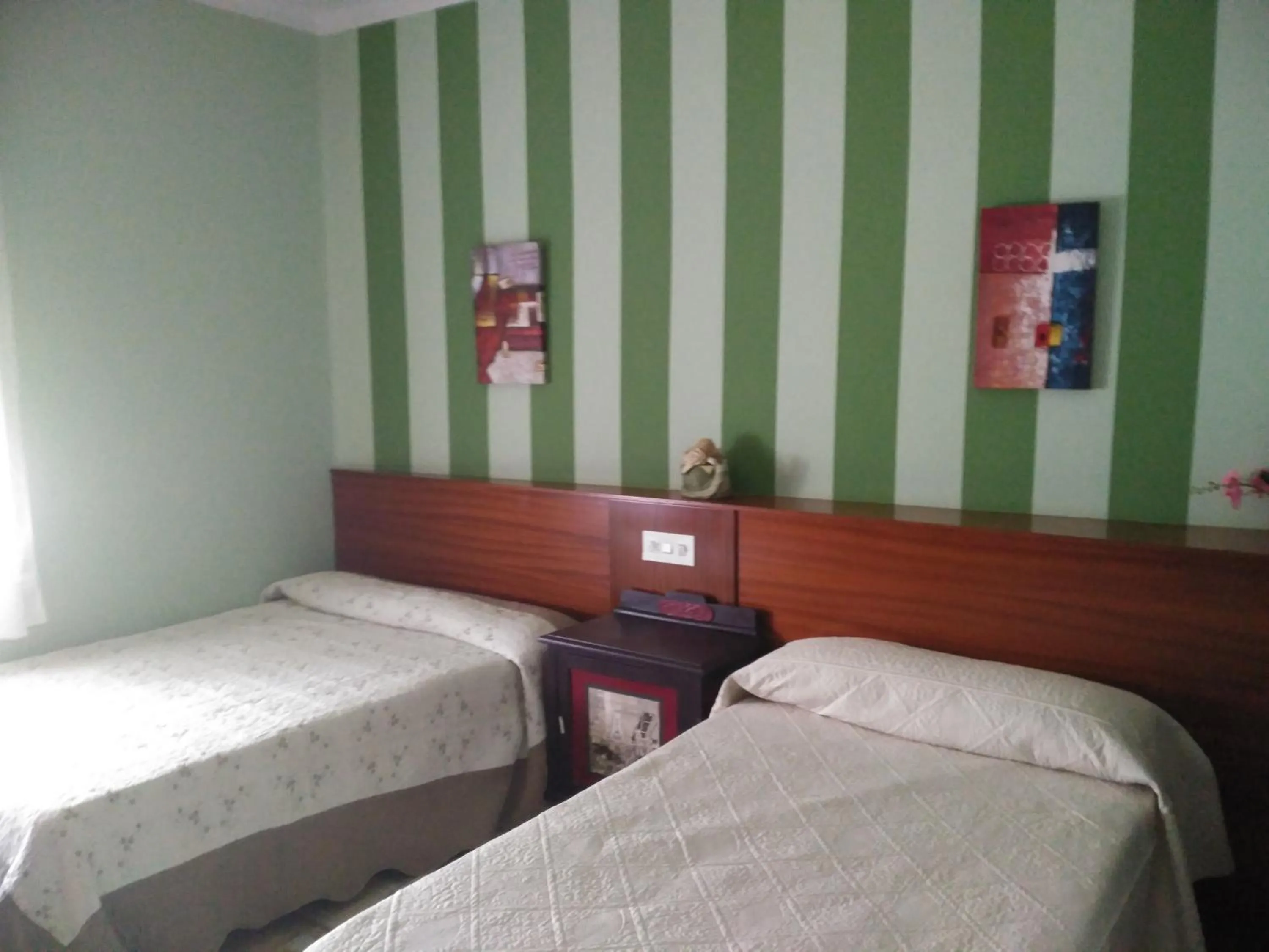 Bed in HOSTAL RESTAURANTE MILAN II