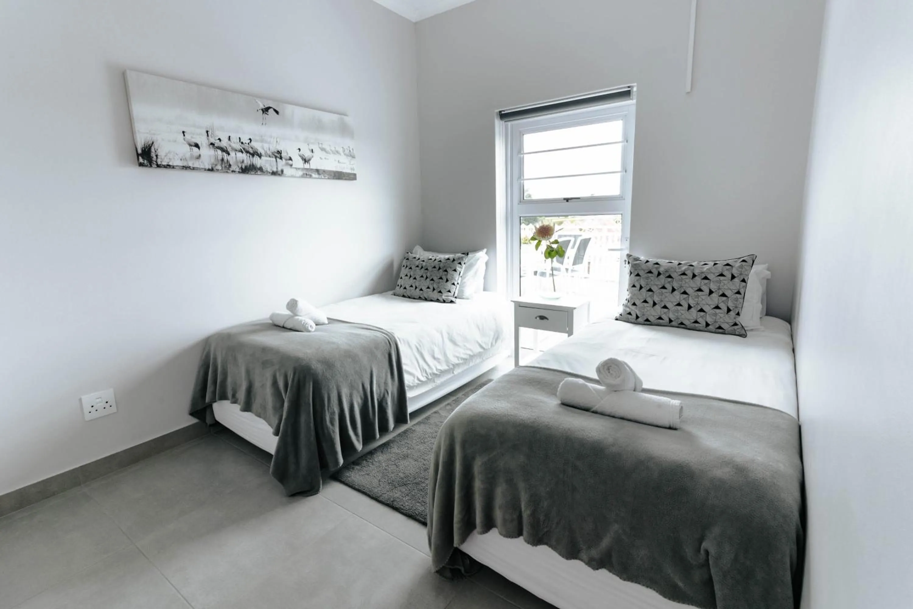 Bed in Kingswood Manor No.17