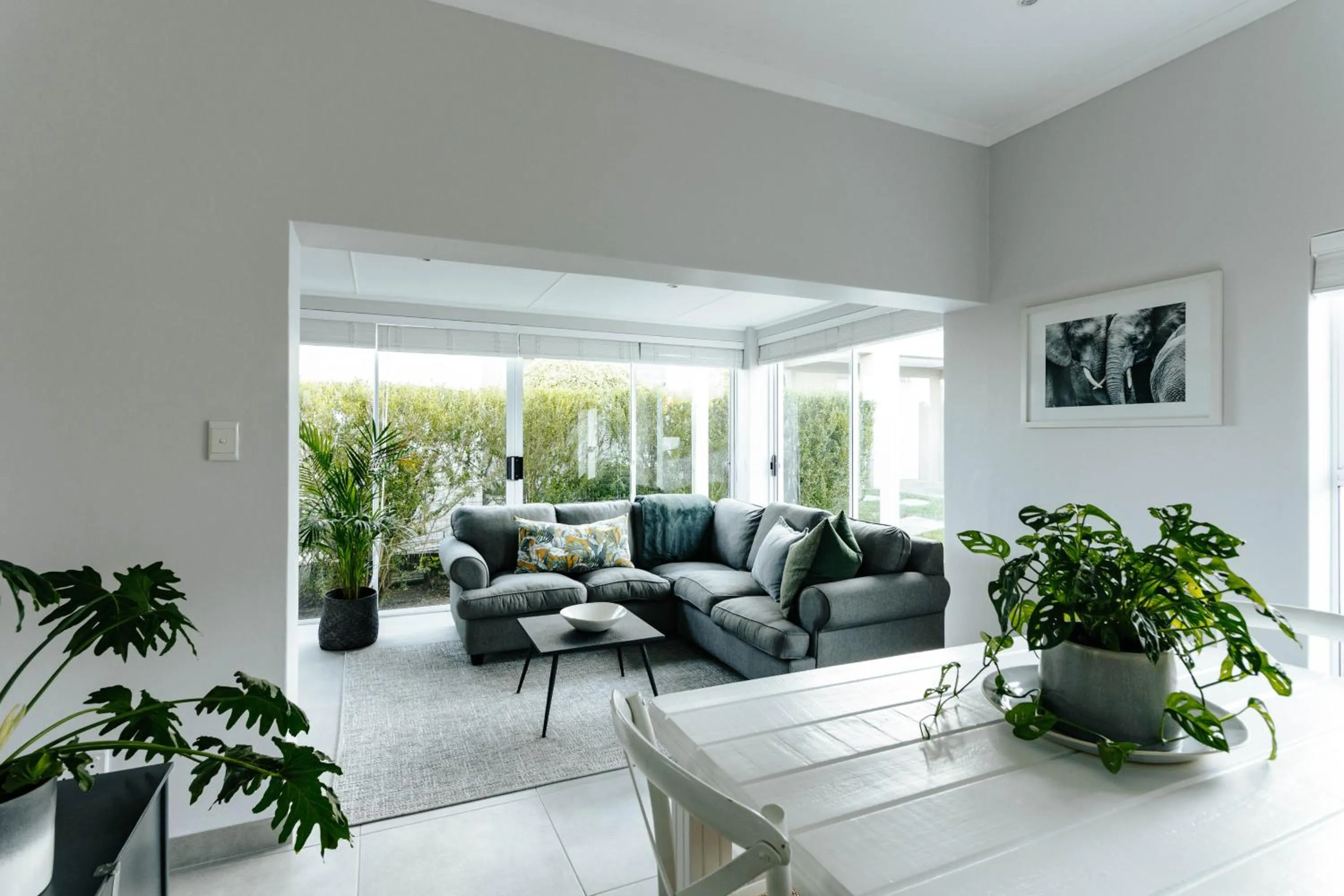 Living room in Kingswood Manor No.17
