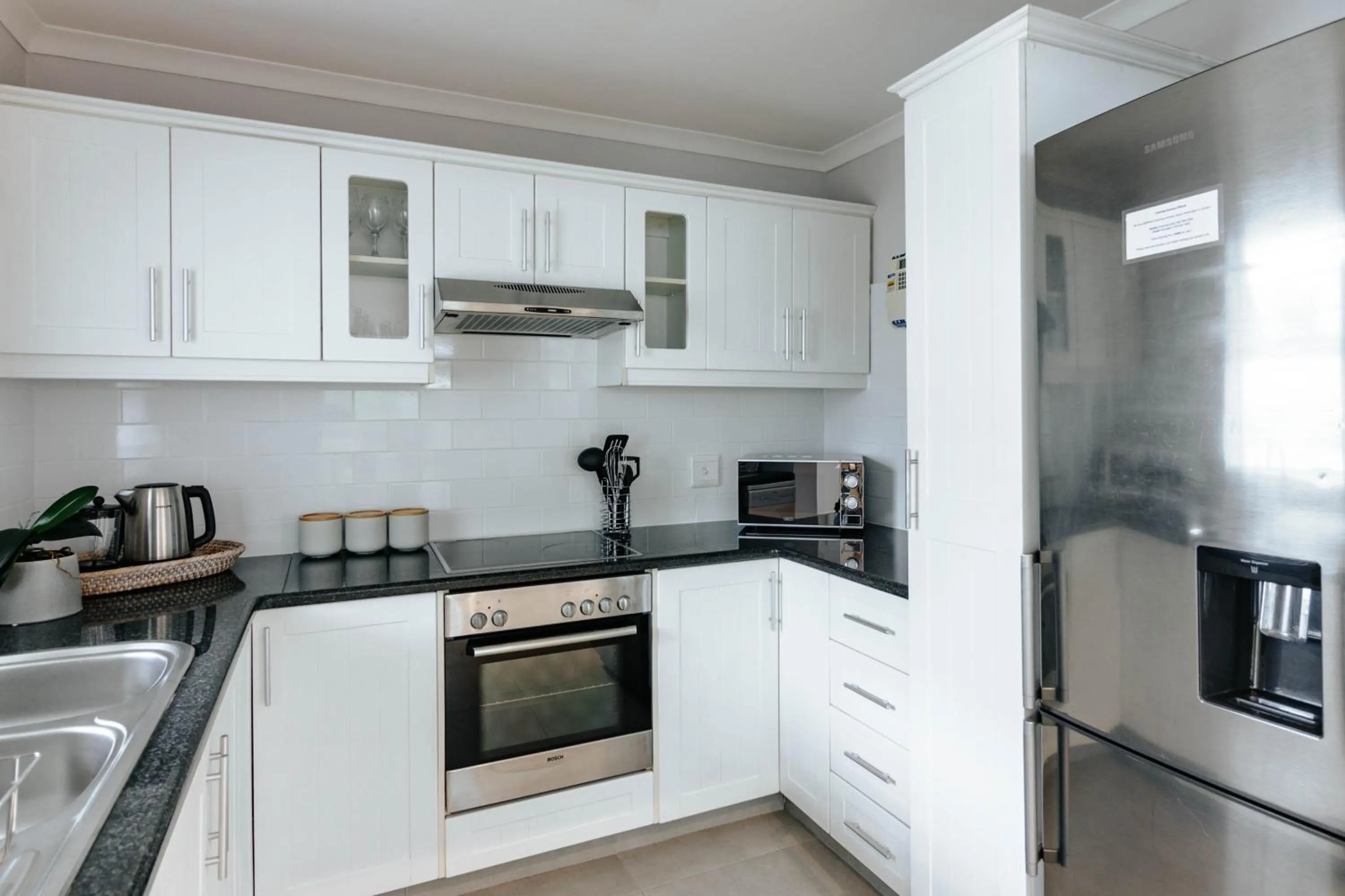 kitchen in Kingswood Manor No.17