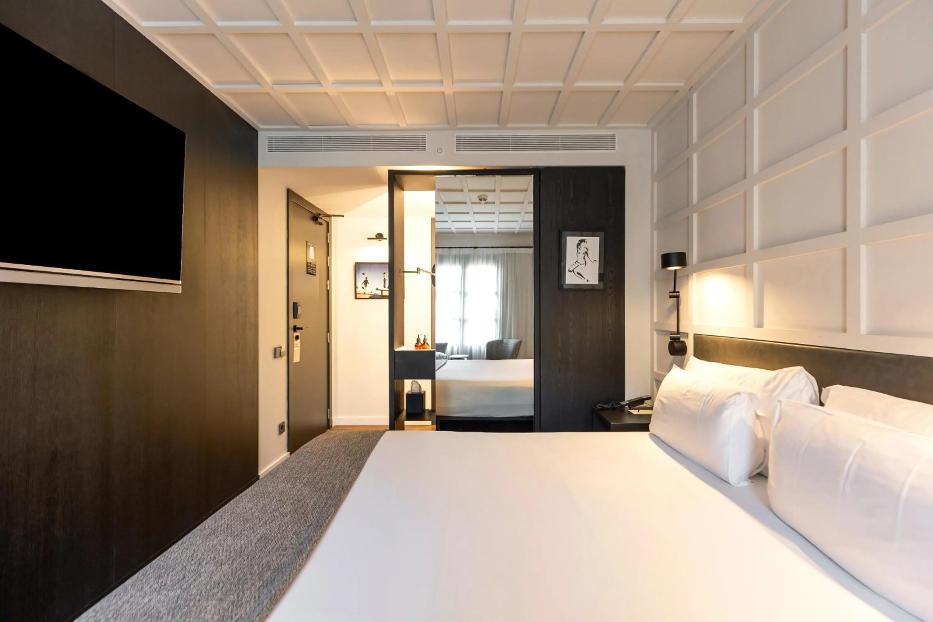 Bedroom, Bed in Yurbban Ramblas Boutique Hotel