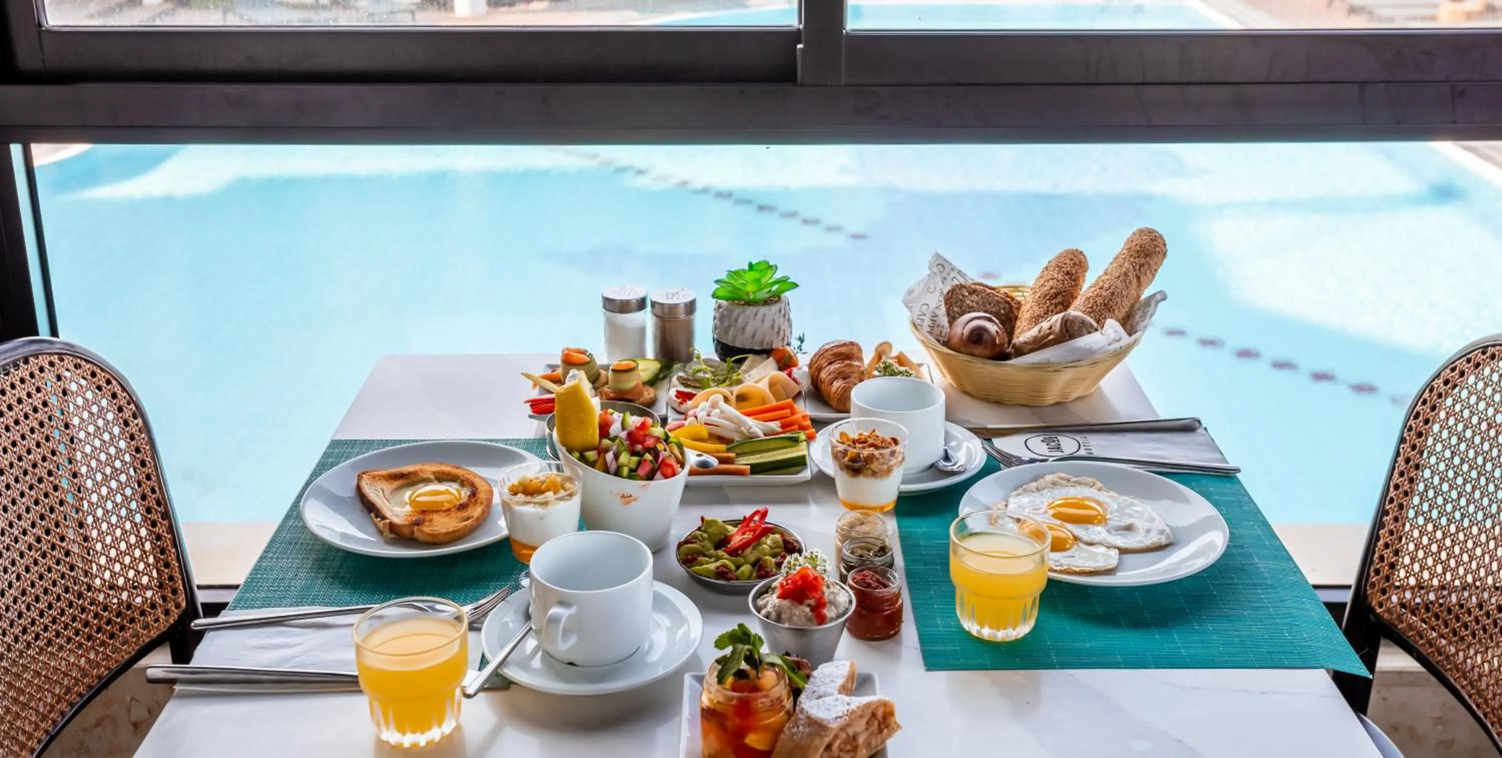 Breakfast in Jacob Sea Life Nahariya