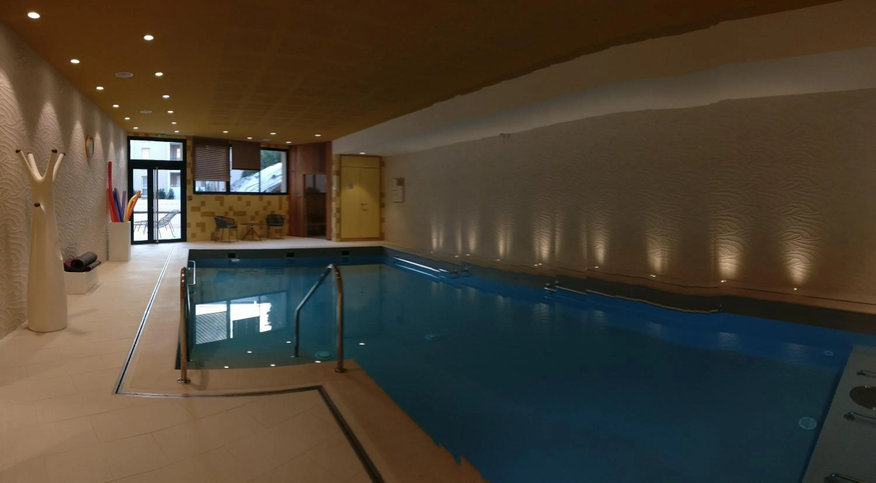 Swimming pool in Domitys Terra Souleou