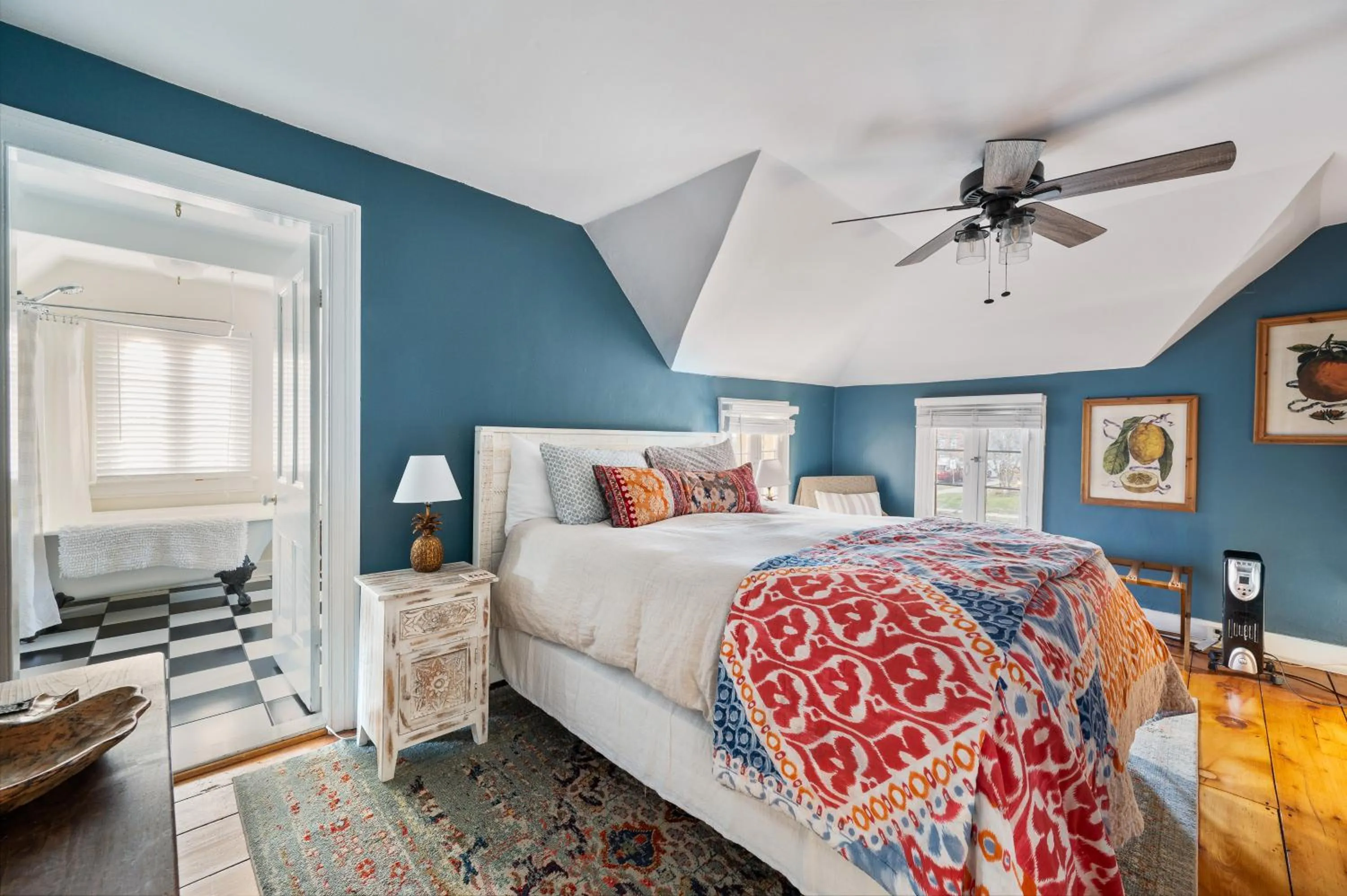 Bedroom, Bed in The Gables of Rhinebeck