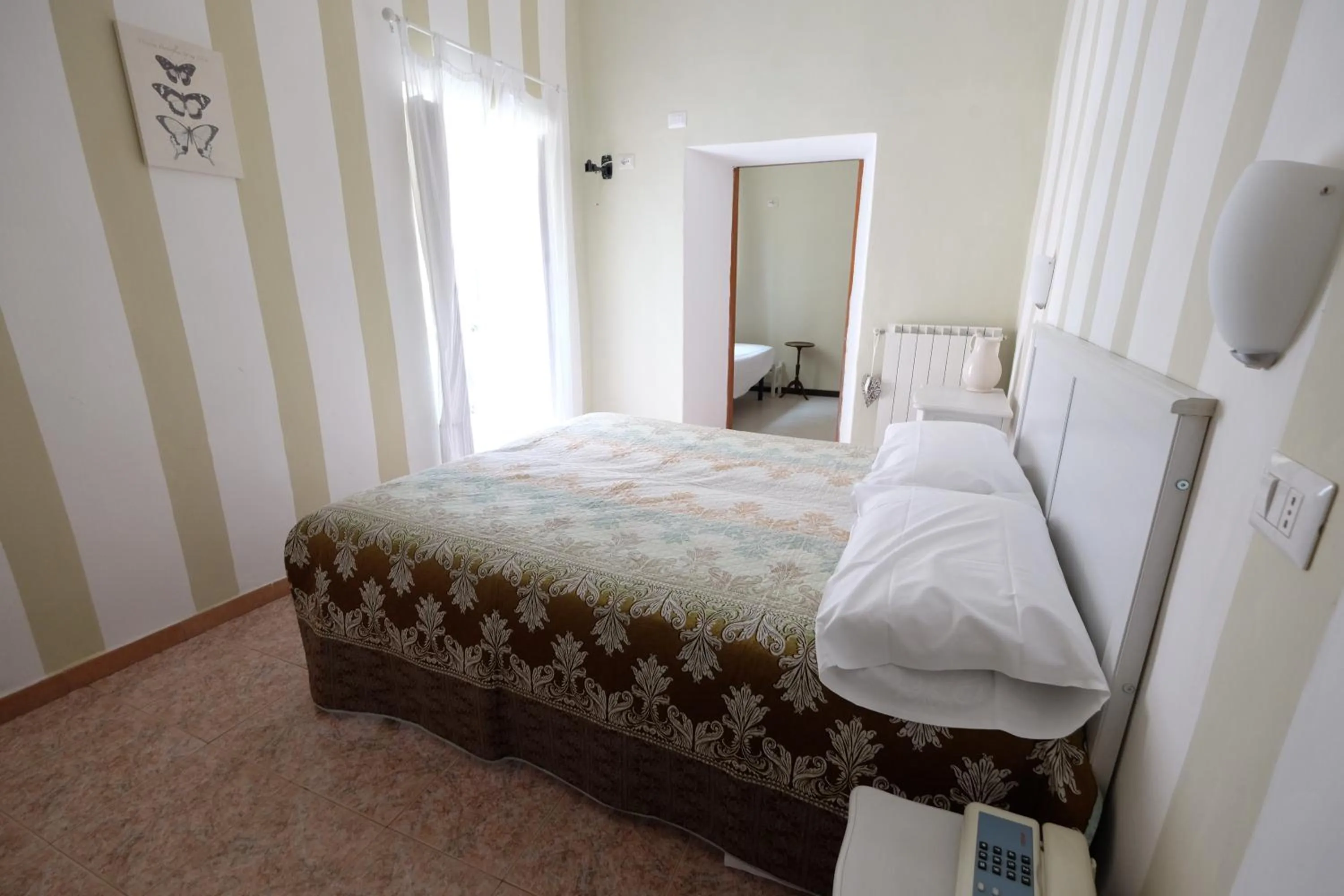 Photo of the whole room, Bed in Albergo Costa