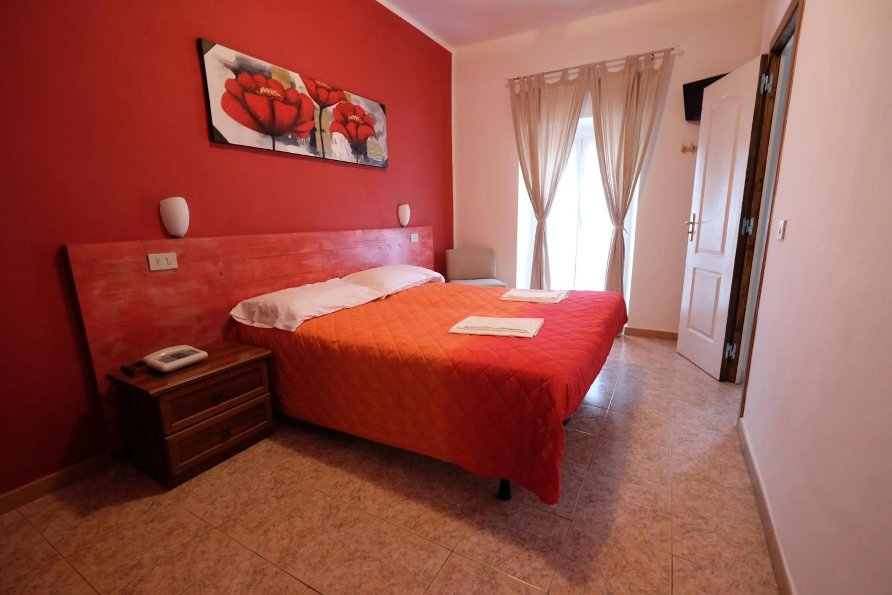 Bedroom, Bed in Albergo Costa