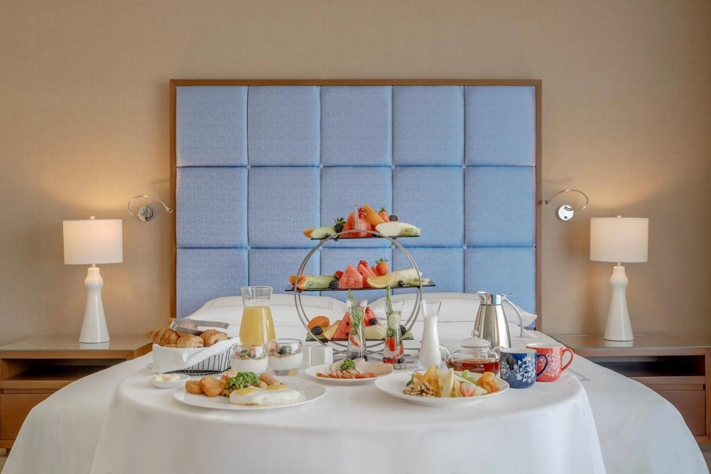 Breakfast in Swissôtel Al Ghurair Dubai - Deira & Creek