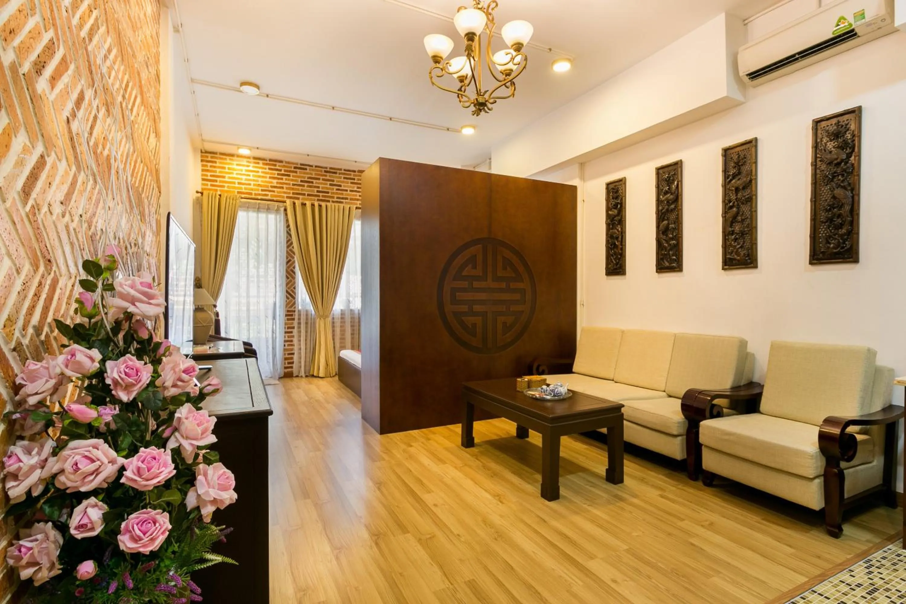 Living room in Indochine Ben Thanh Hotel & Apartments