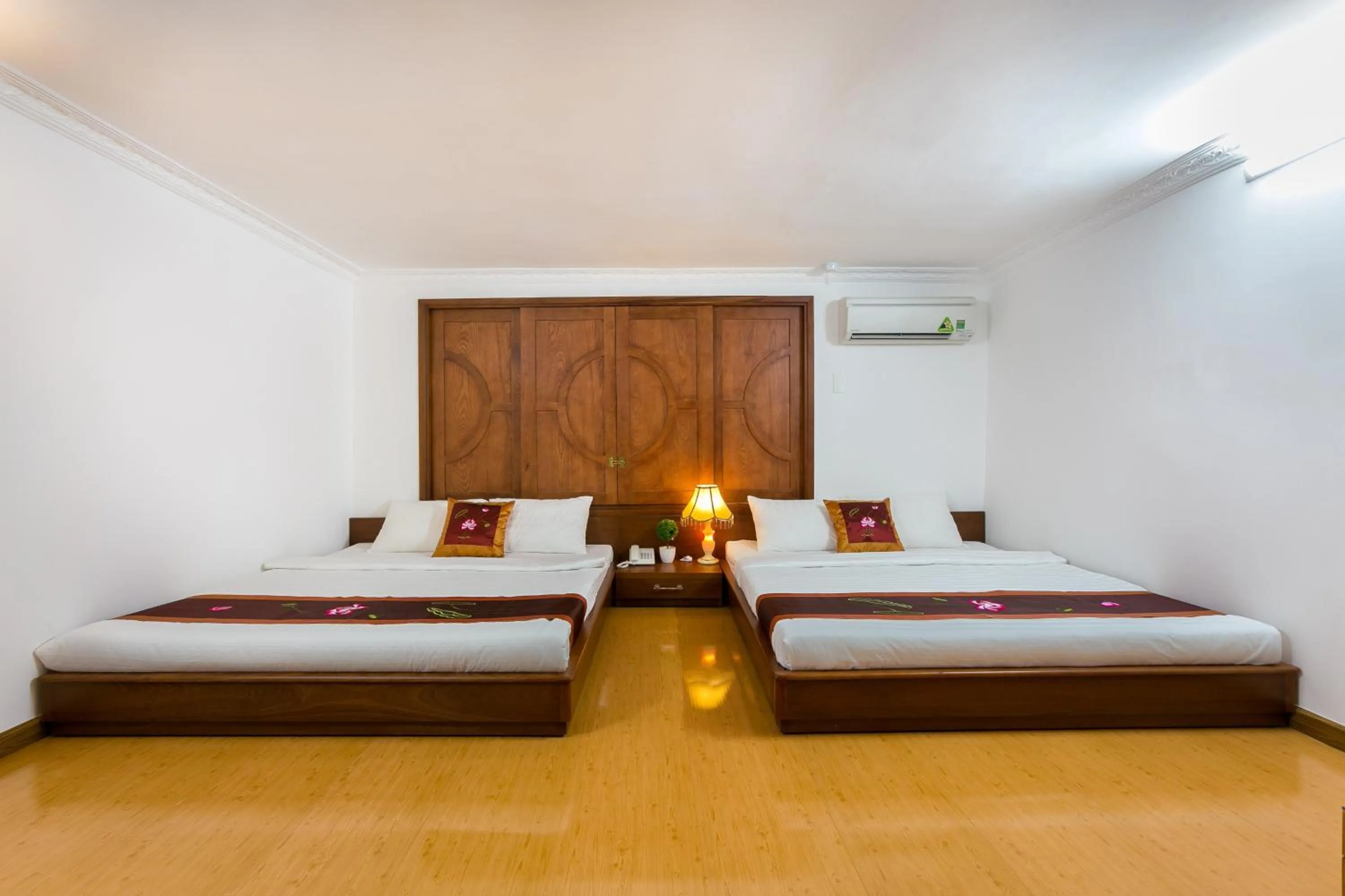 Bed in Indochine Ben Thanh Hotel & Apartments