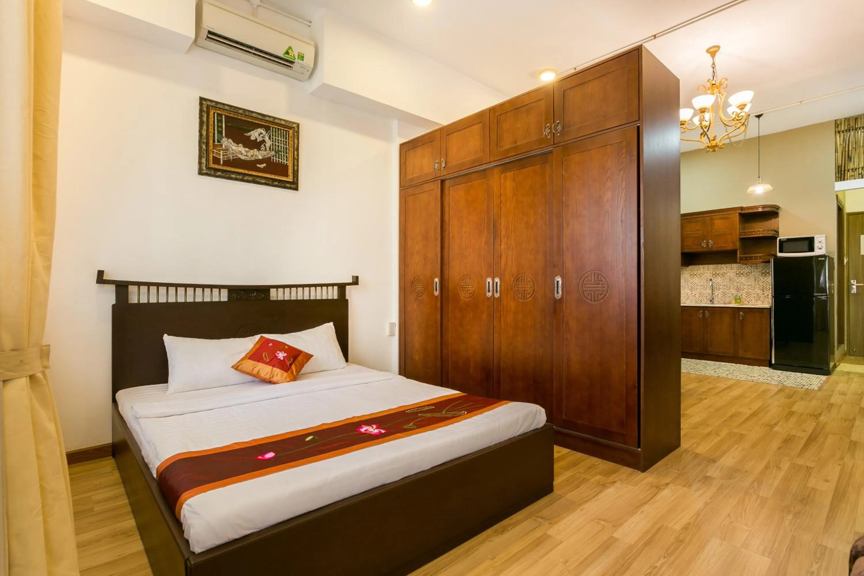 Bed in Indochine Ben Thanh Hotel & Apartments