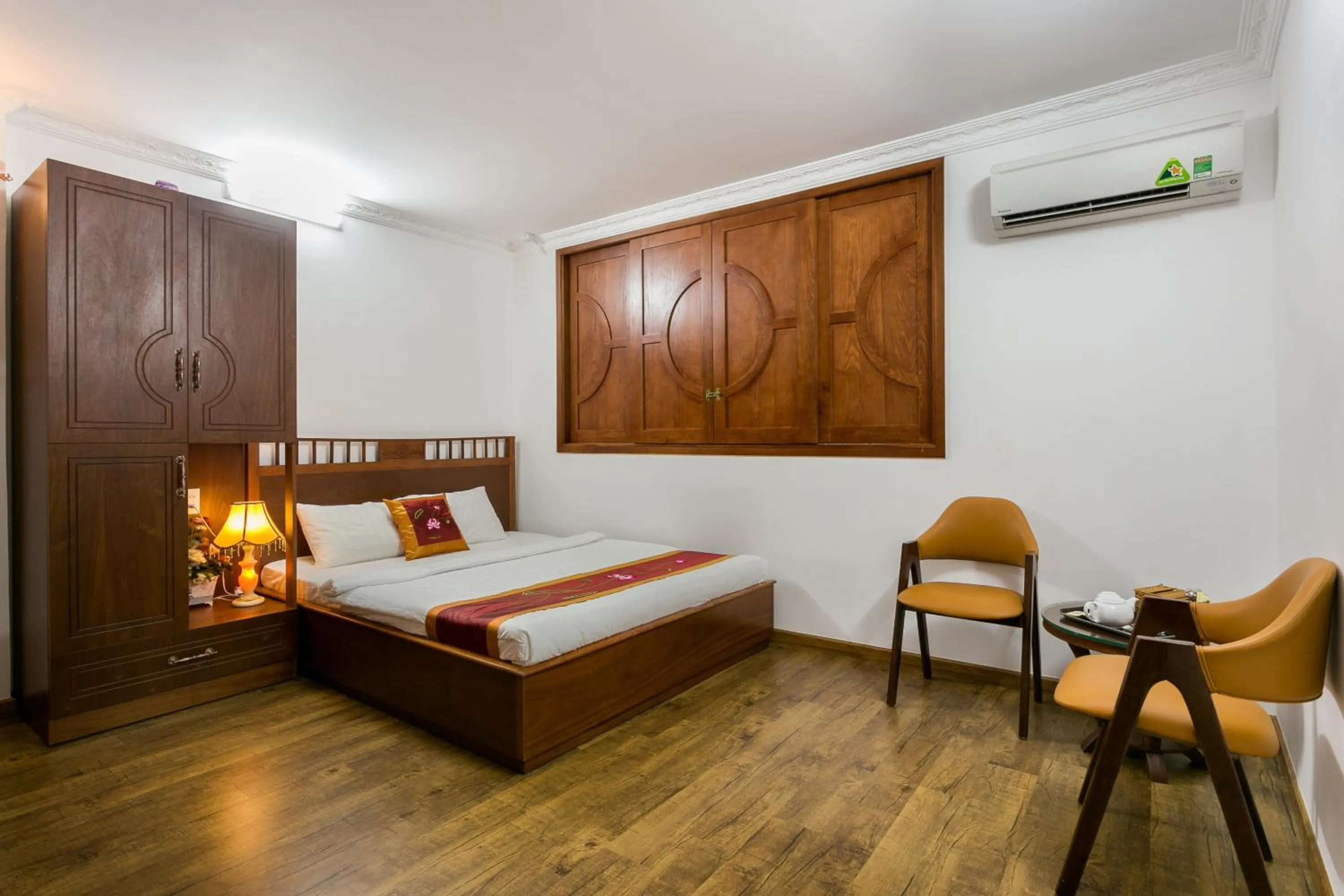 Bed in Indochine Ben Thanh Hotel & Apartments