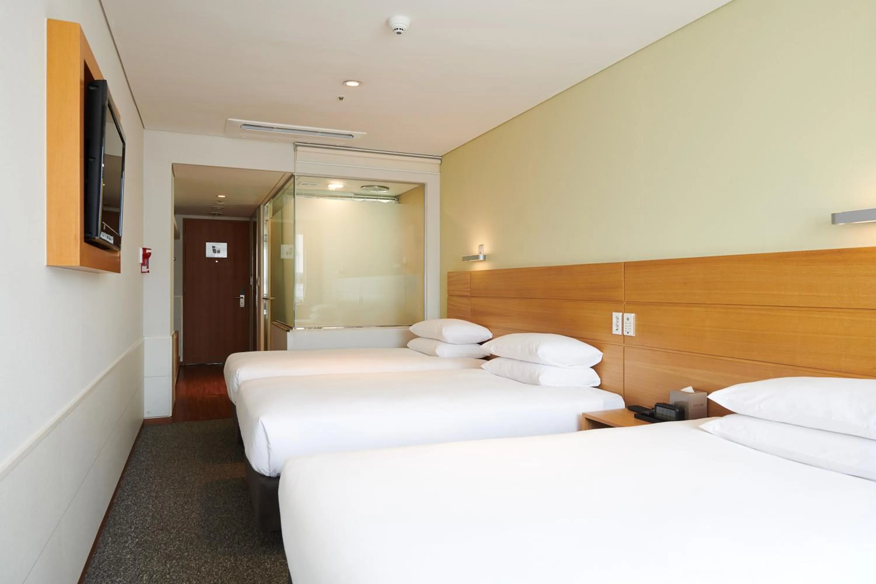 Bed in Nine Tree by Parnas Seoul Myeongdong 1