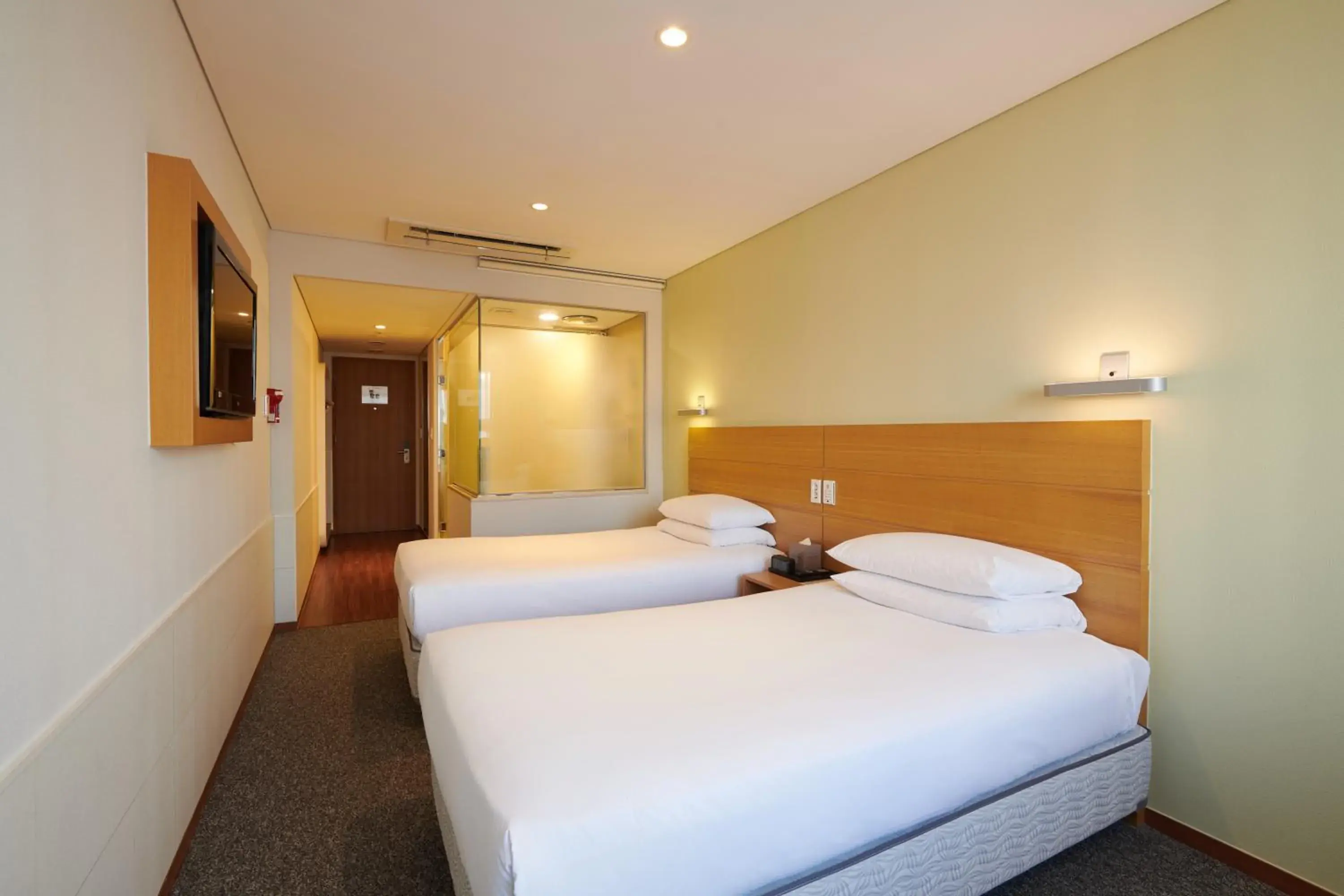 Bed in Nine Tree by Parnas Seoul Myeongdong 1 Bed in Nine Tree by Parnas Seoul Myeongdong 1