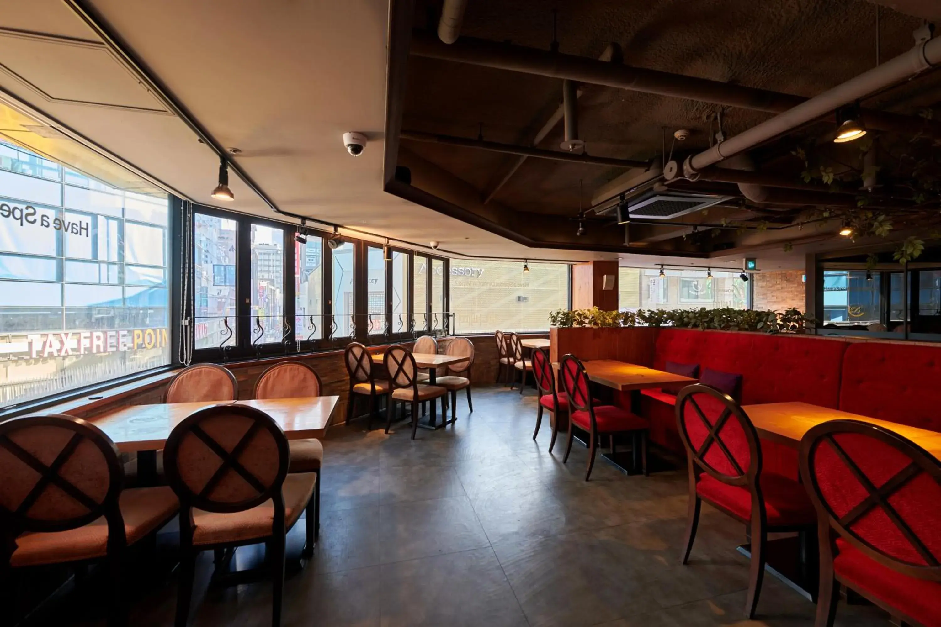 Restaurant/places to eat in Nine Tree by Parnas Seoul Myeongdong 1 Restaurant/places to eat in Nine Tree by Parnas Seoul Myeongdong 1