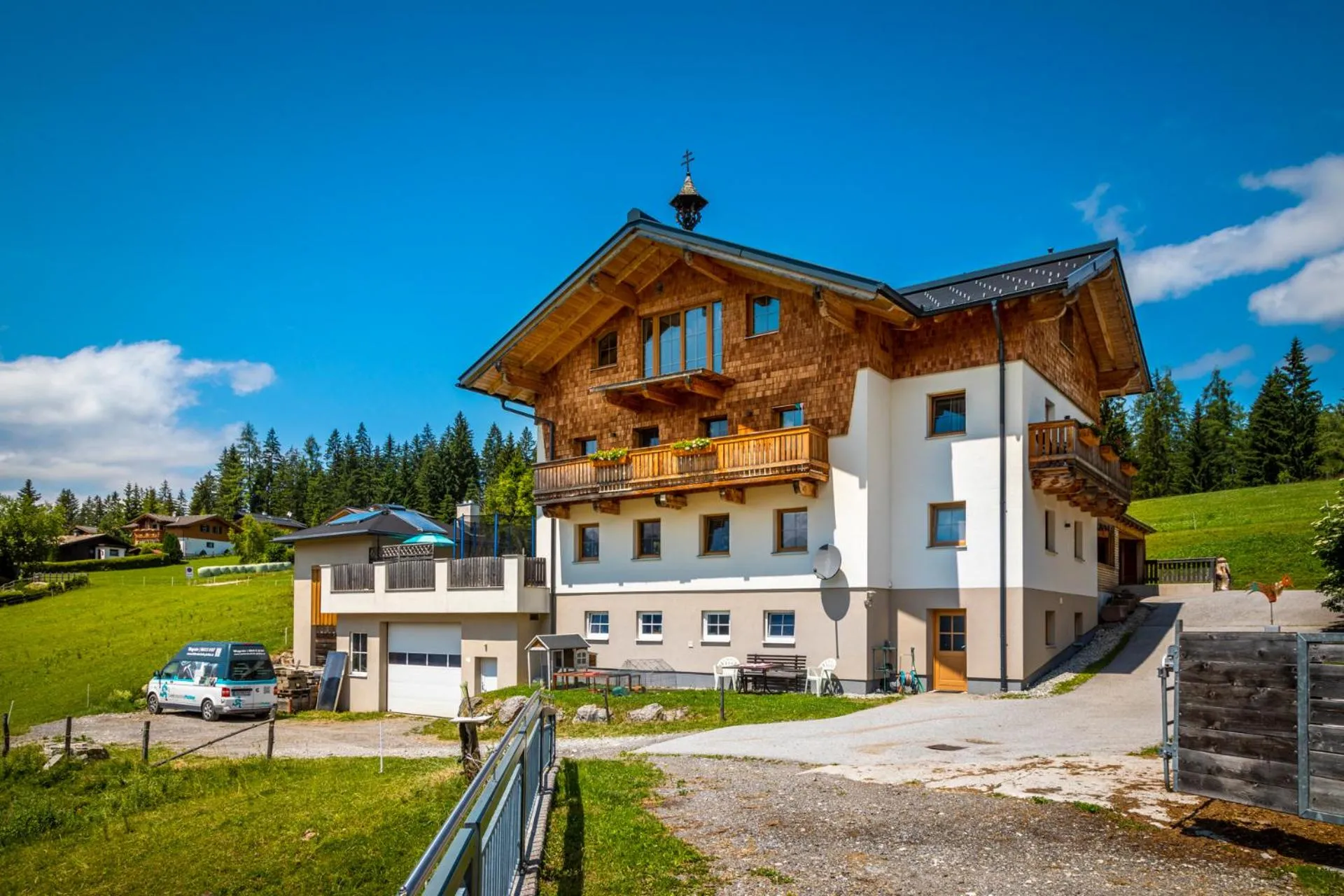 Property building in Daarhof