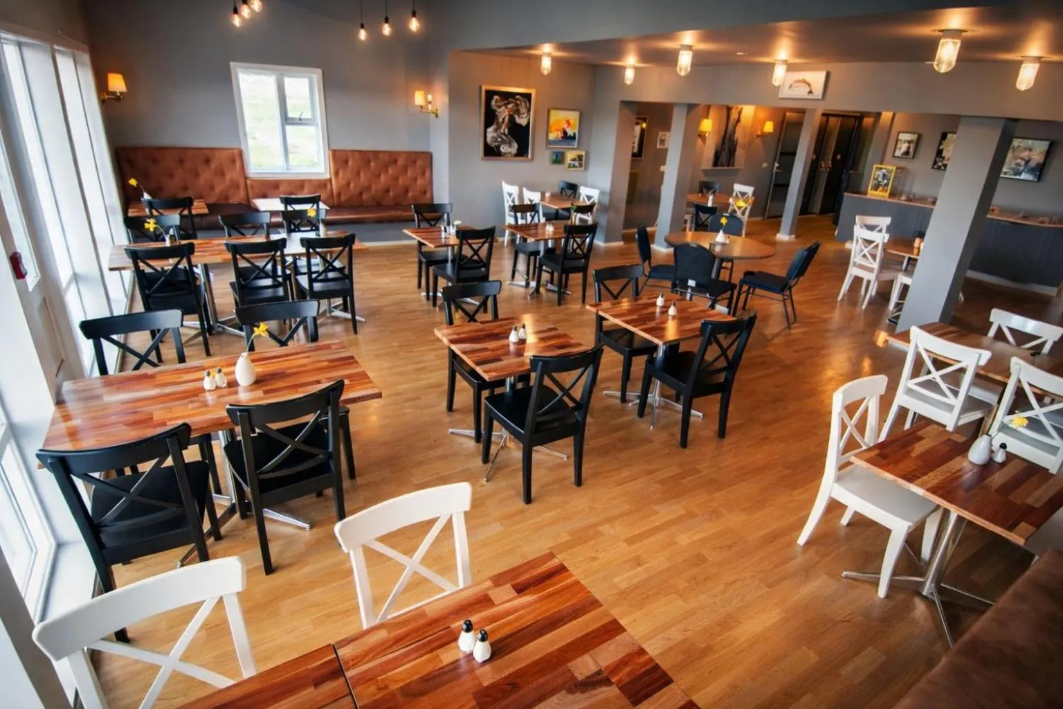 Restaurant/places to eat in Hótel Lækur