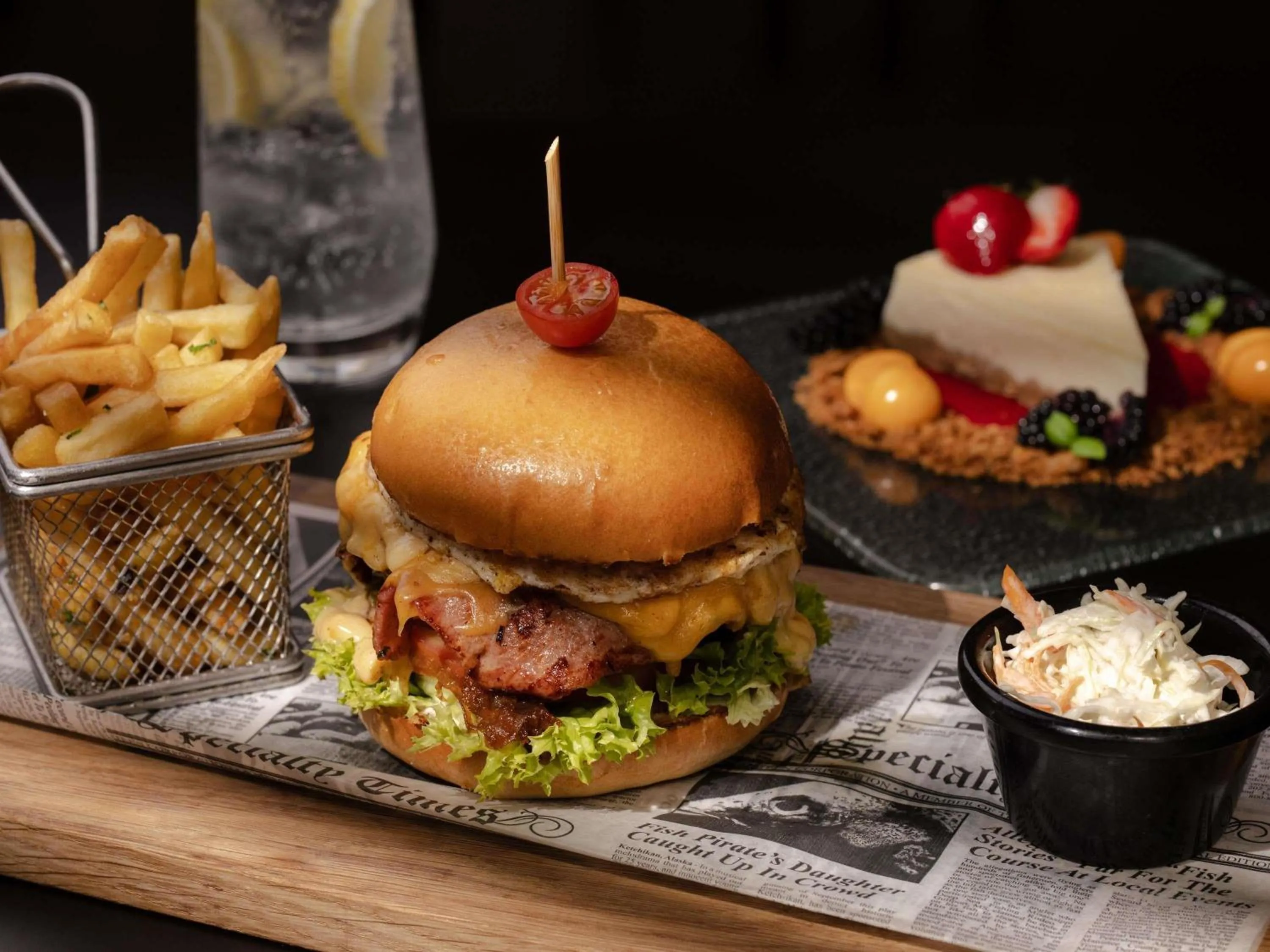 Restaurant/places to eat in Swissôtel Living Al Ghurair Dubai - Deira - Apartments