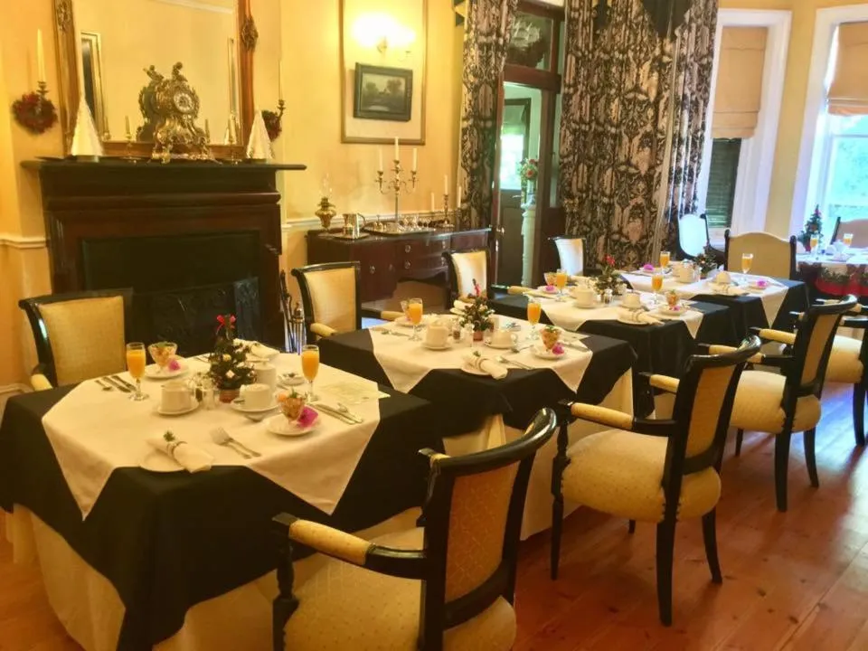 Kingna Lodge Montagu