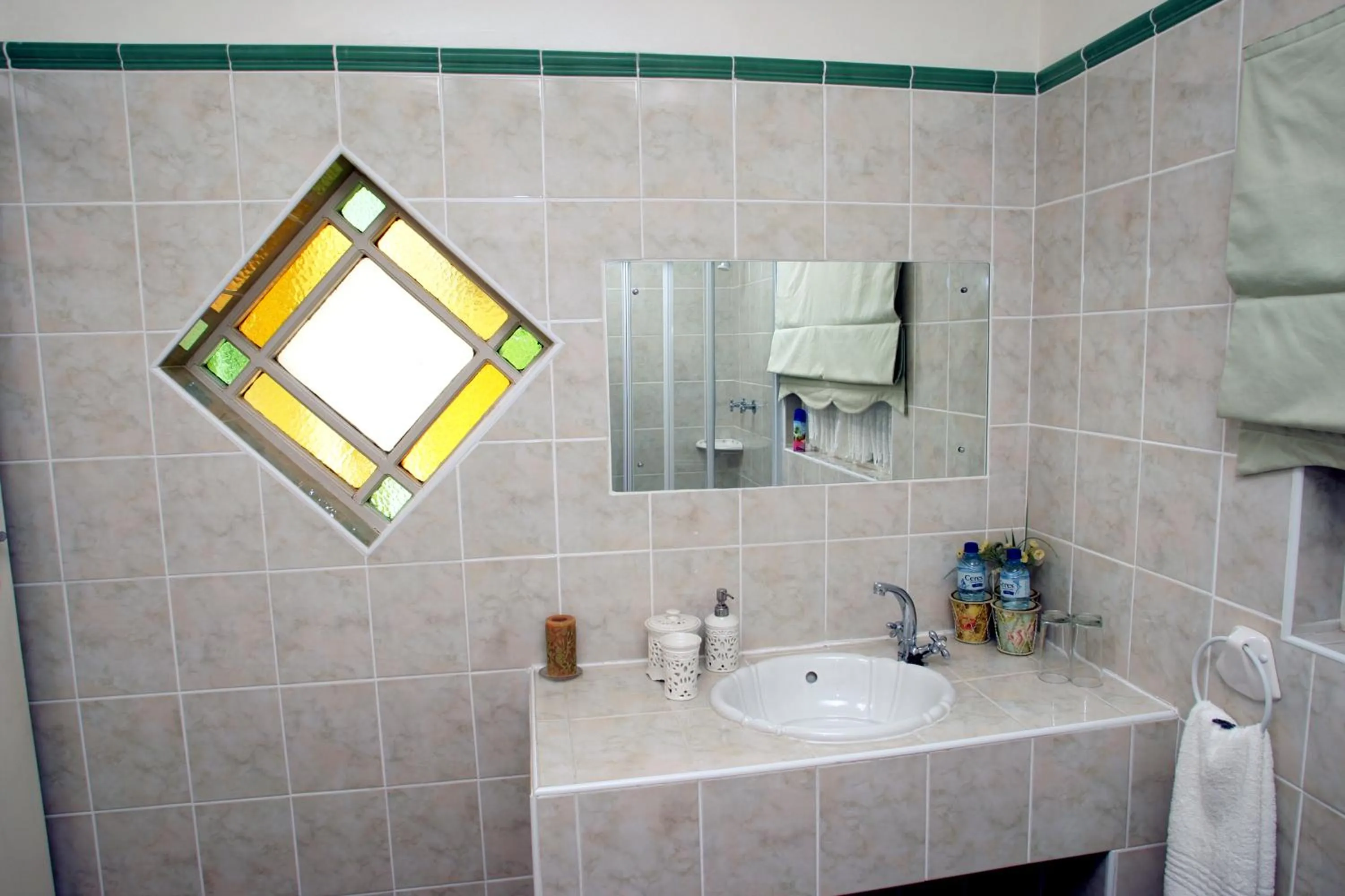 Kingna Lodge Montagu