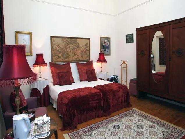 Kingna Lodge Montagu