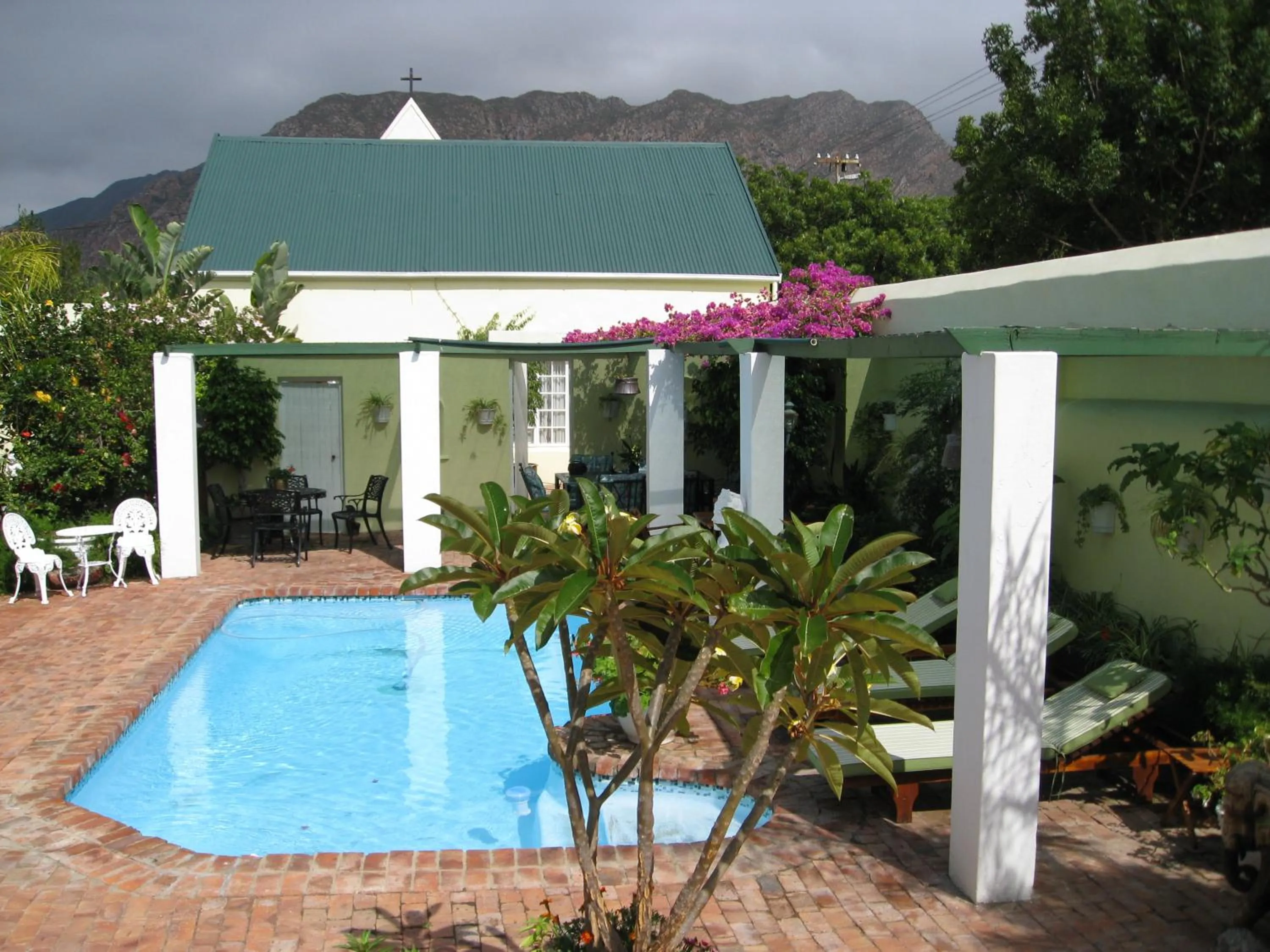 Kingna Lodge Montagu