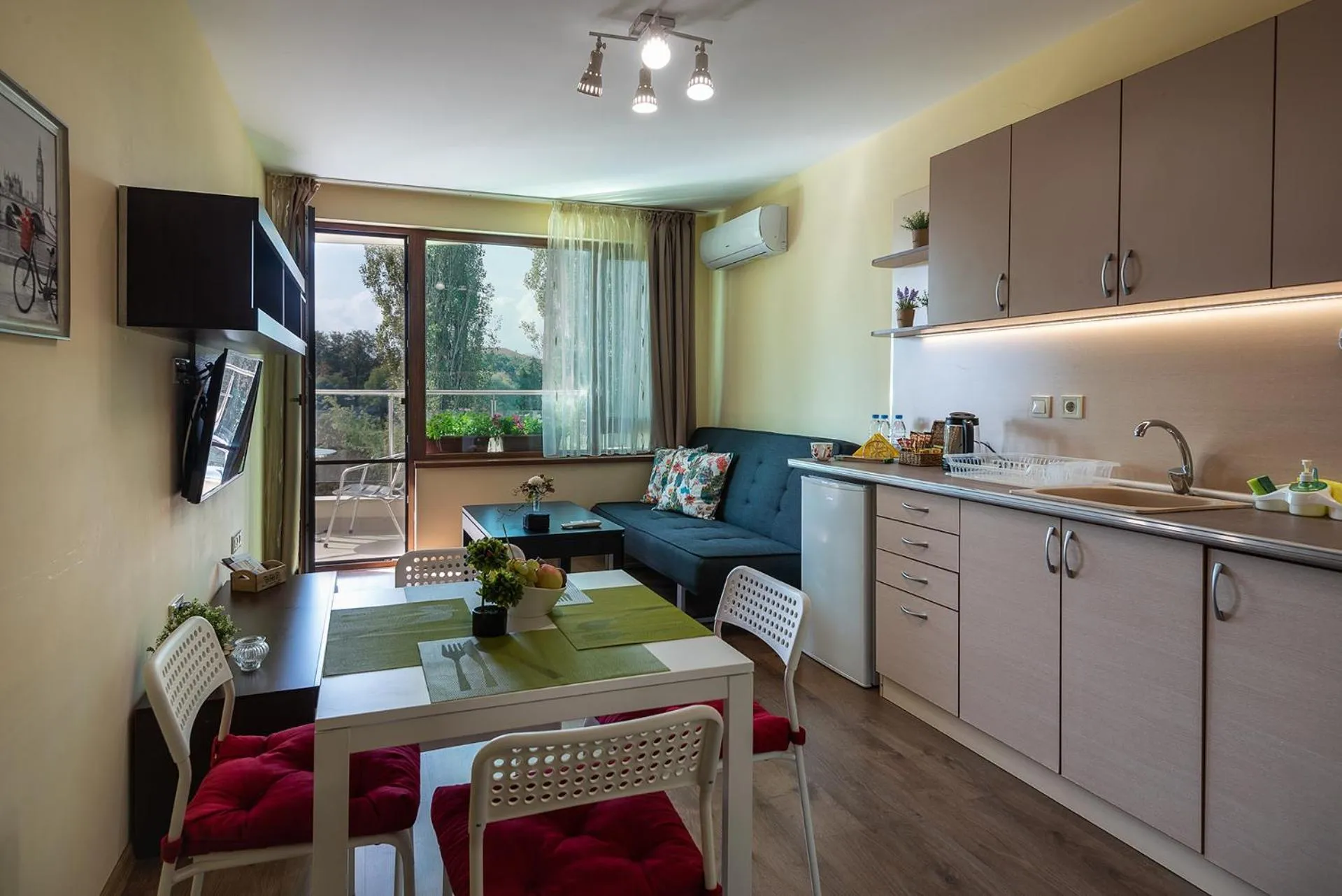 RIVERSIDE APARTMENTS PLOVDIV with free parking
