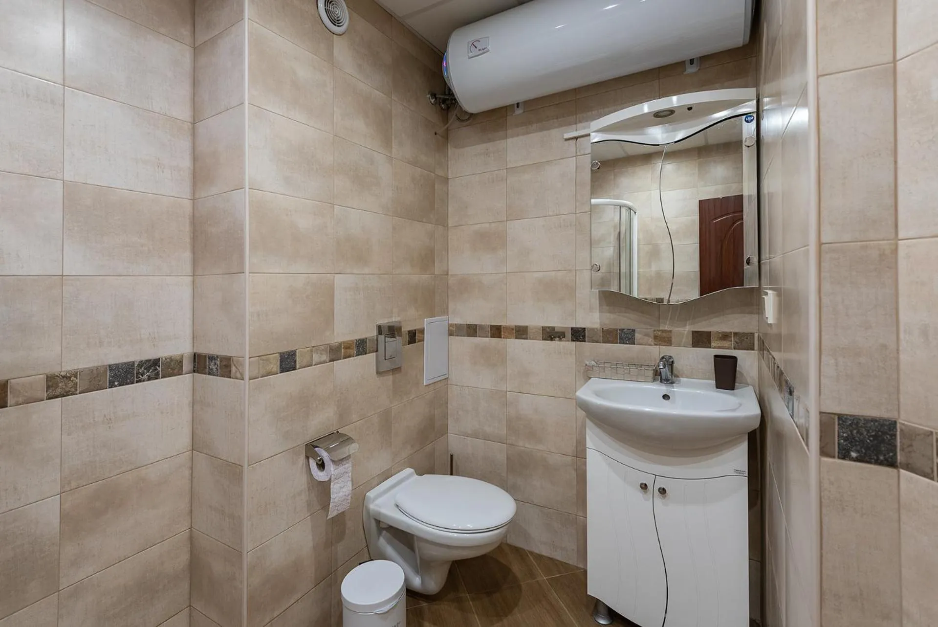 RIVERSIDE APARTMENTS PLOVDIV with free parking