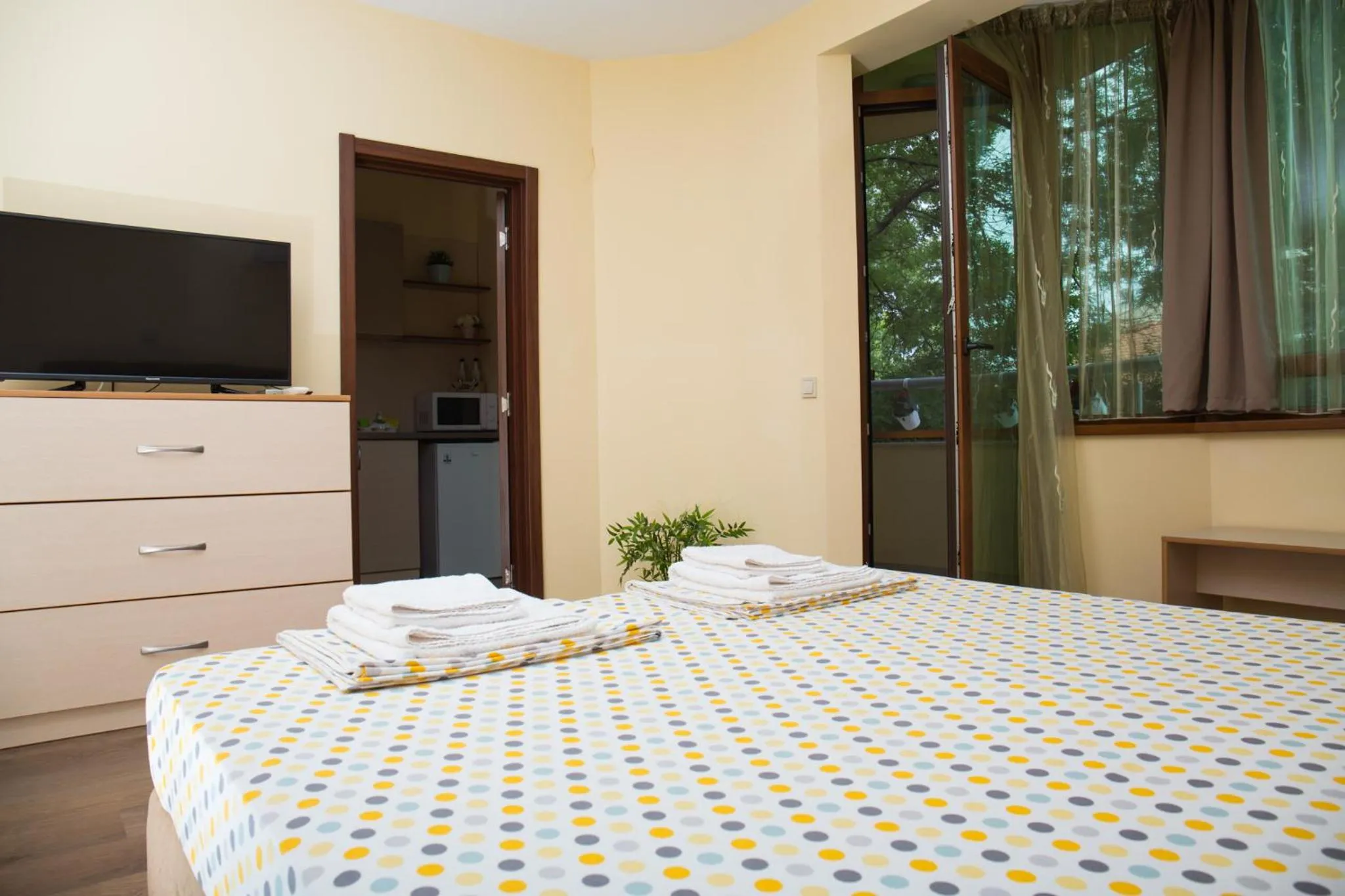 Bed in RIVERSIDE APARTMENTS PLOVDIV with free parking