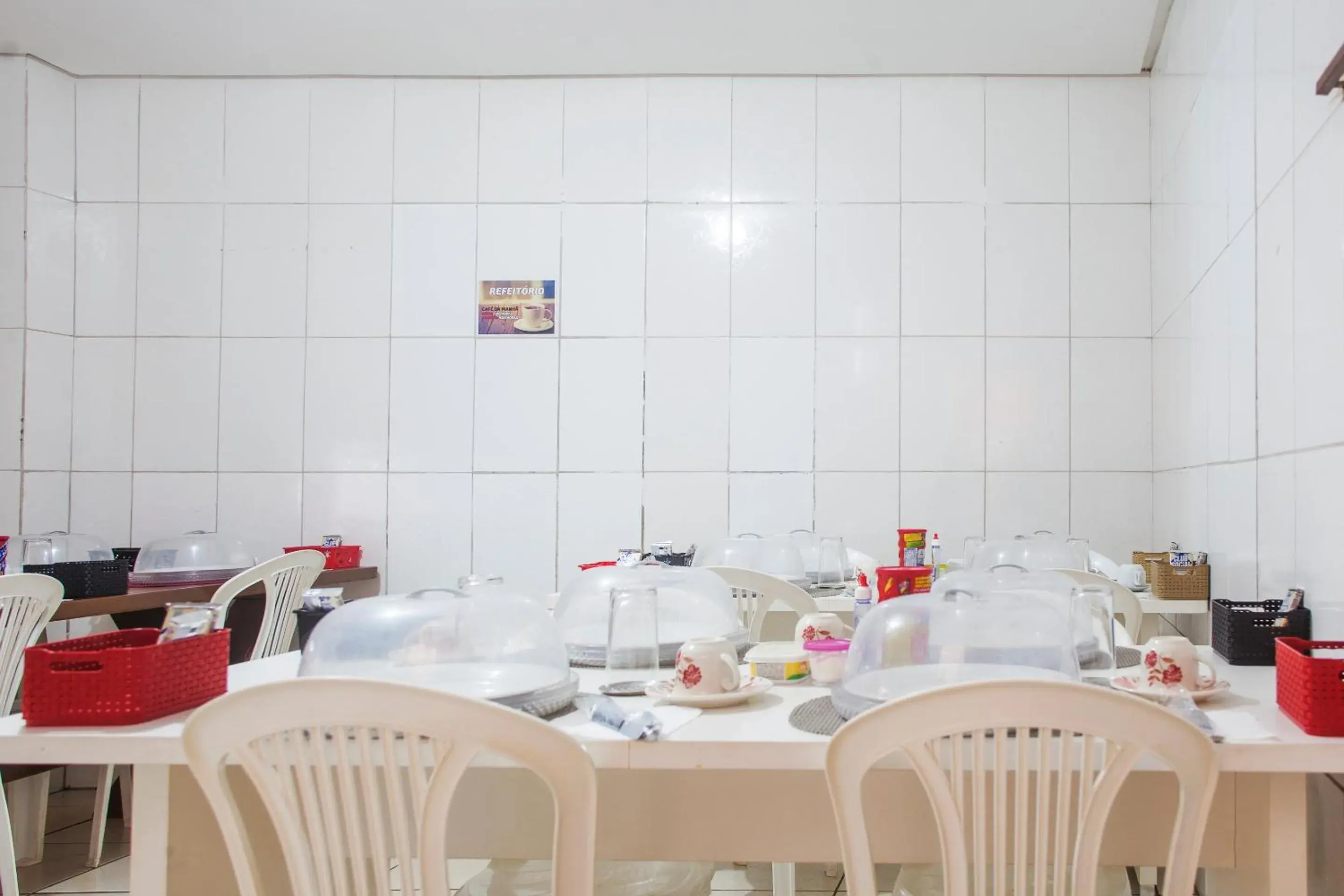 Restaurant/places to eat in OYO M&J Hotel Restaurant/places to eat in OYO M&J Hotel