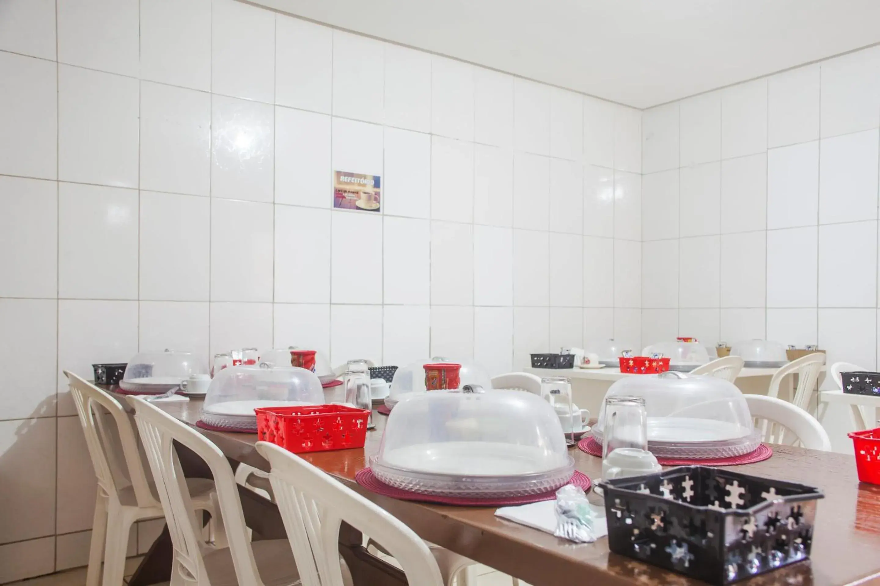 Restaurant/places to eat in OYO M&J Hotel Restaurant/places to eat in OYO M&J Hotel