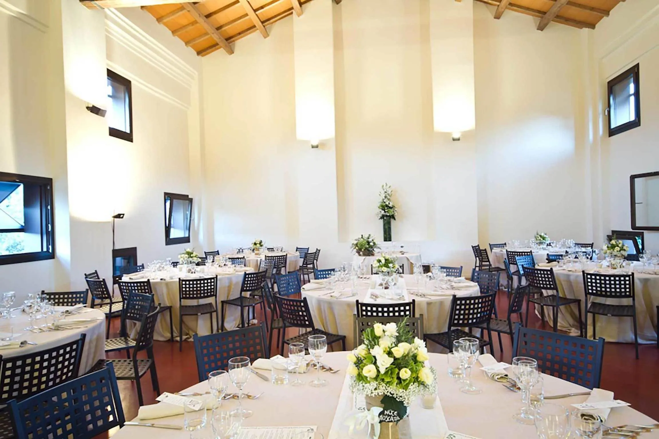 Restaurant/places to eat in Principessa Pio