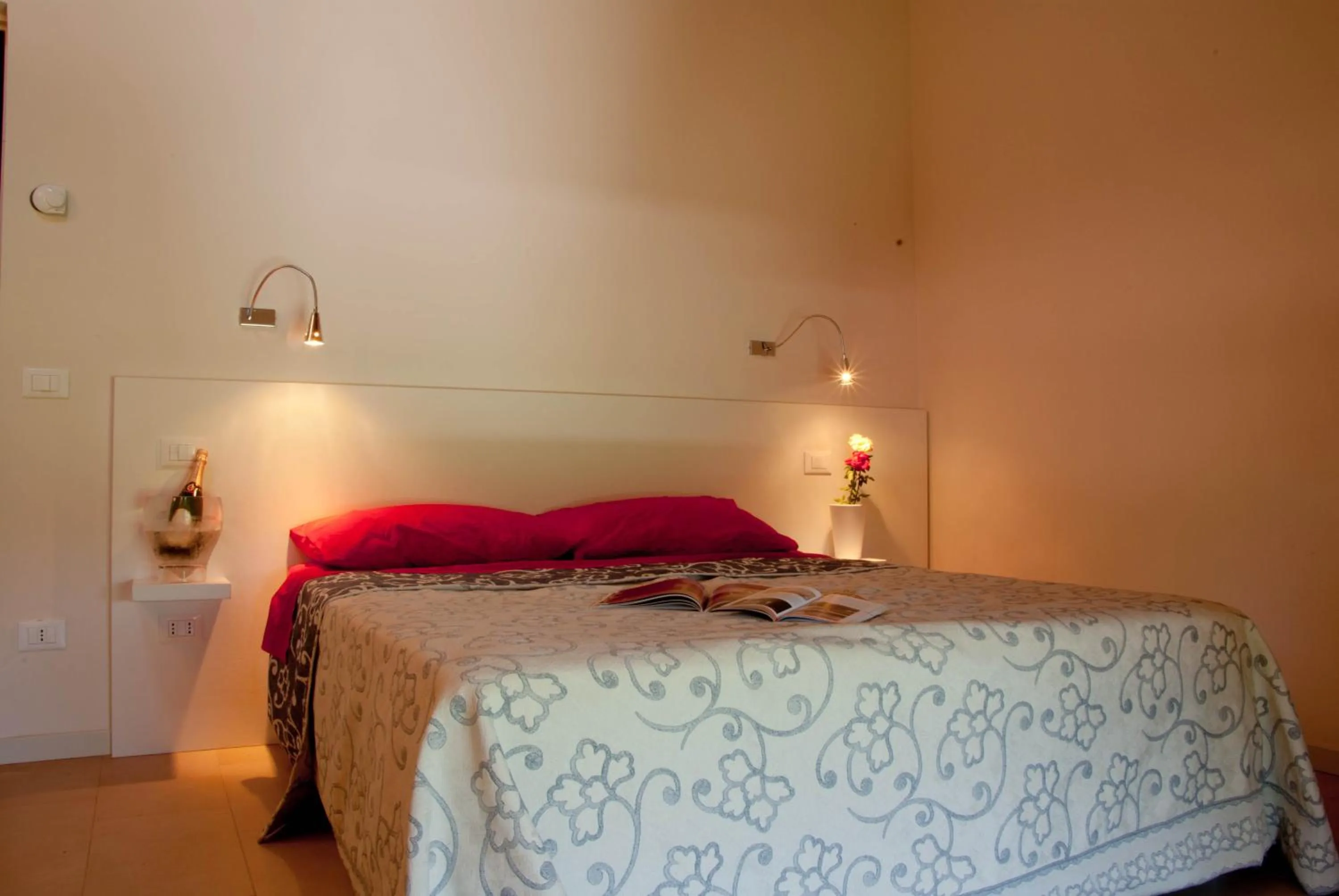 Bedroom, Bed in Principessa Pio