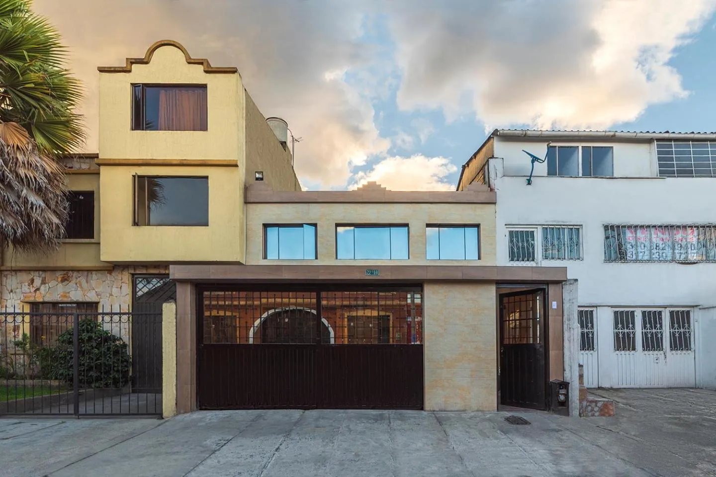 Property building in Ayenda 1045 Boutique Aeropuerto