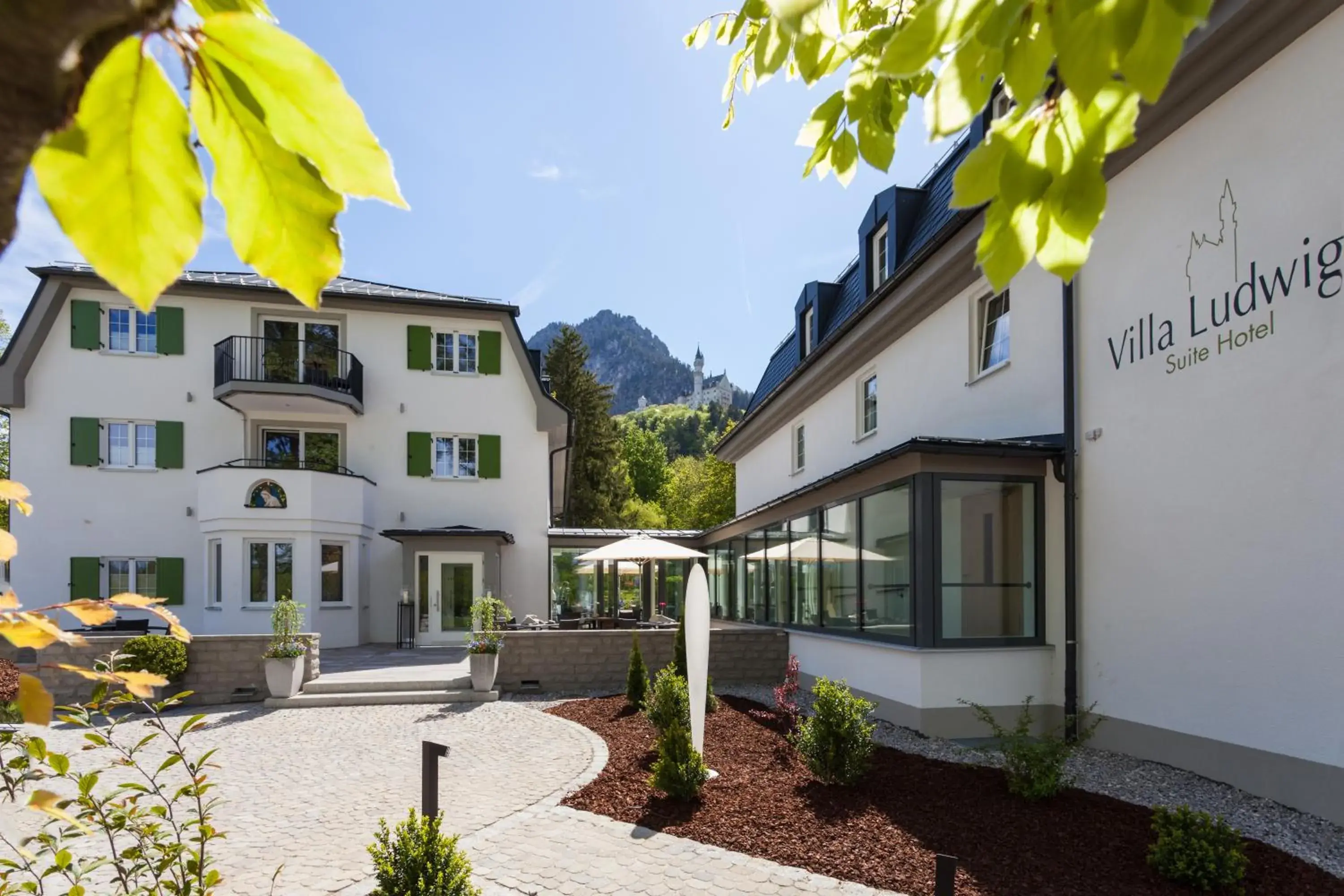 Facade/entrance in Hotel Villa Ludwig