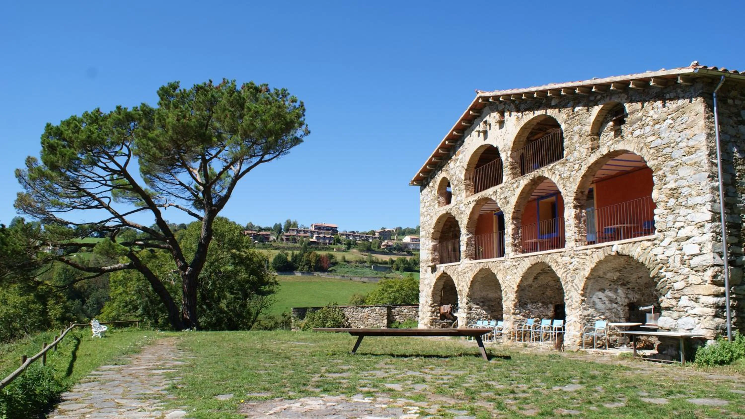 Facade/entrance in La Costa de Molló