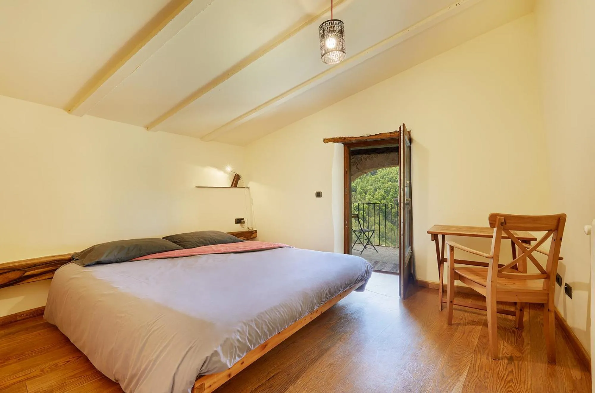 Bed in La Costa de Molló