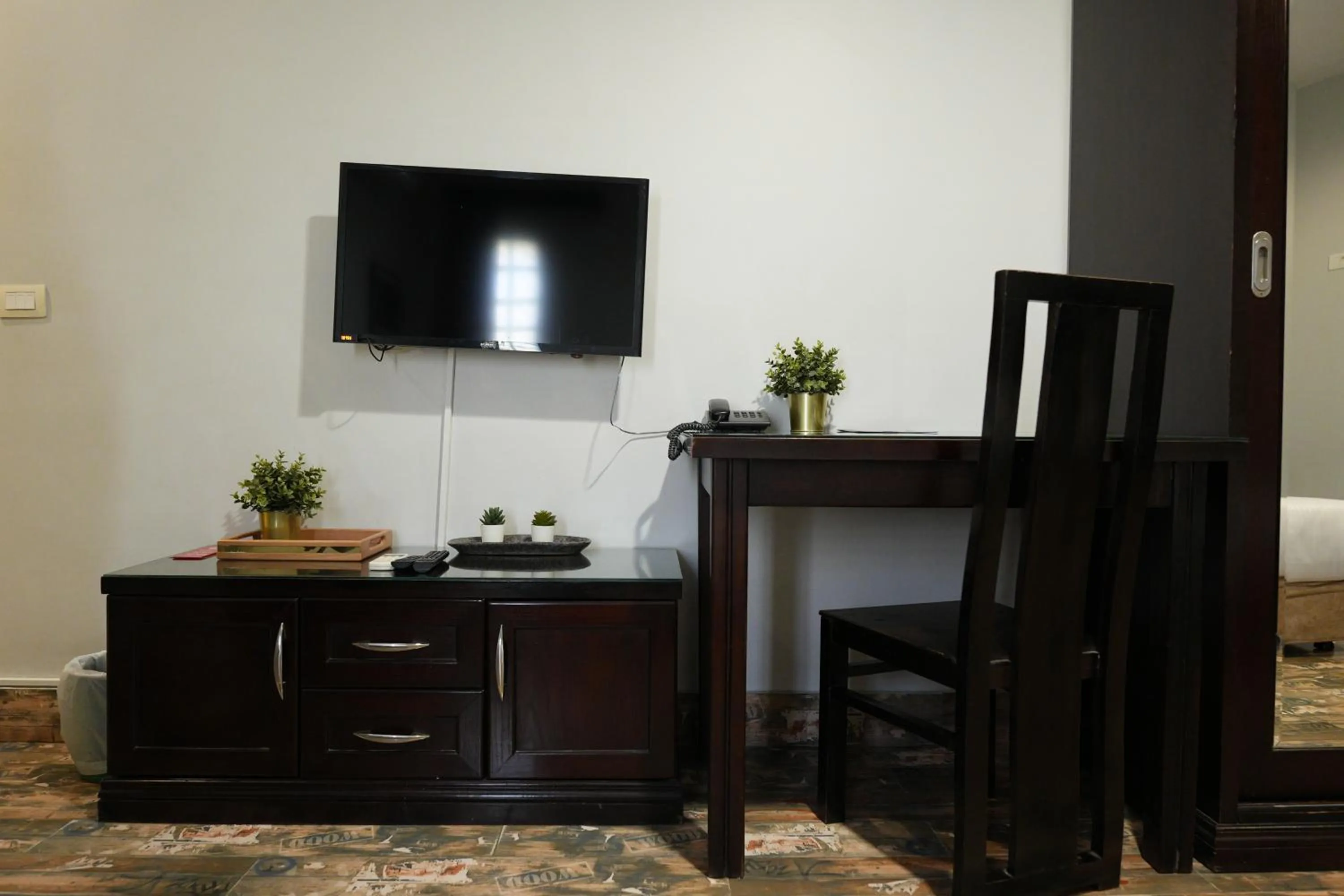 NewCity Hotel & Suites