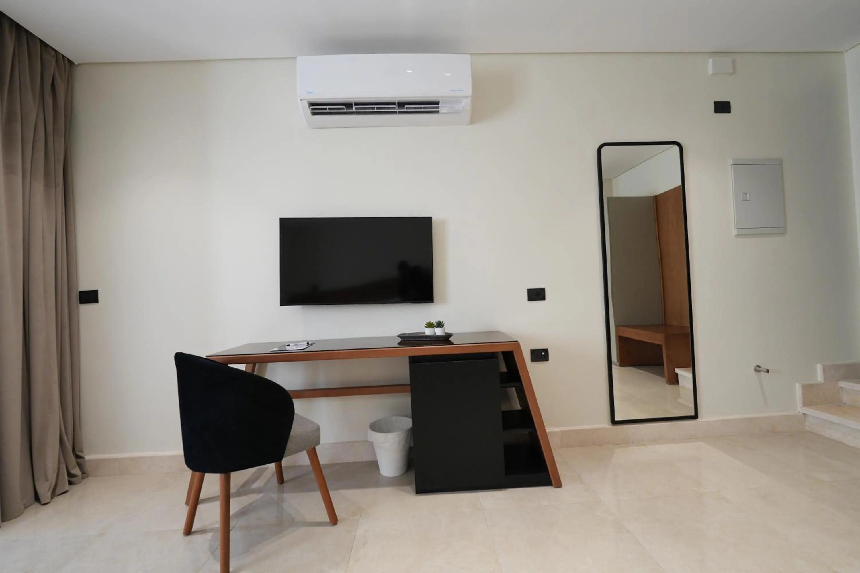 NewCity Hotel & Suites