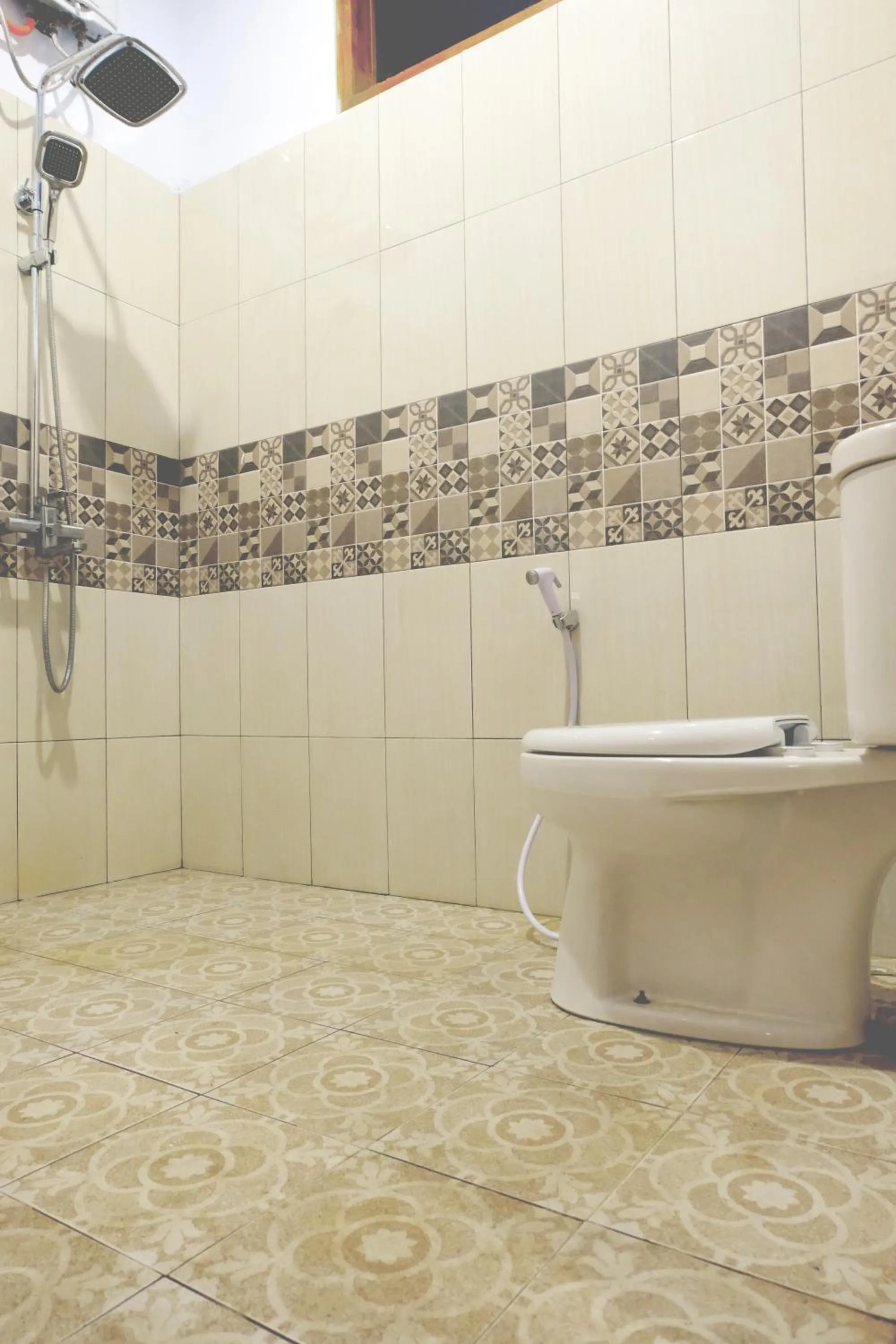 Shower in Villa Cempaka Pangalengan