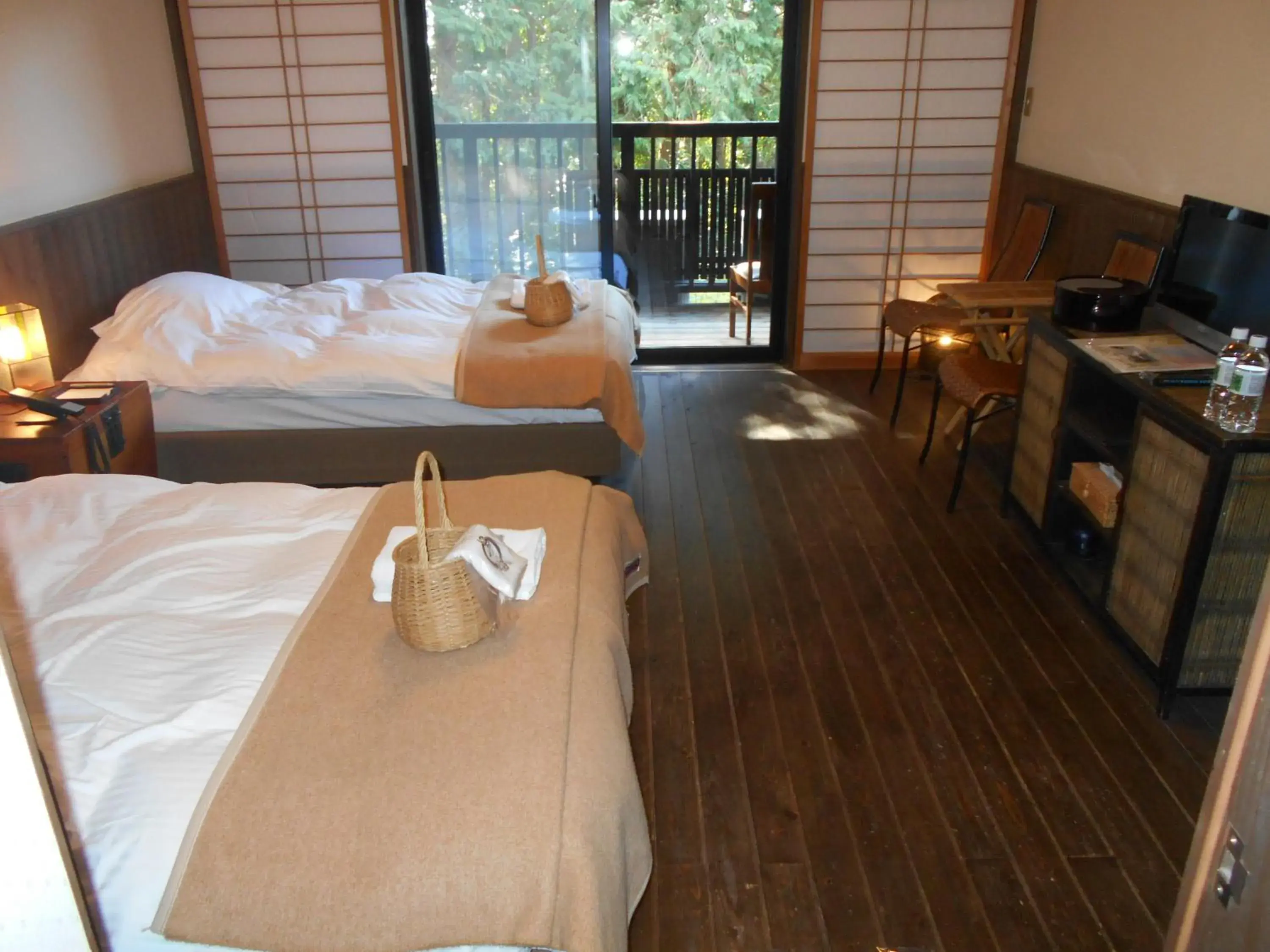 Photo of the whole room, Bed in Shimantonoyado Photo of the whole room, Bed in Shimantonoyado