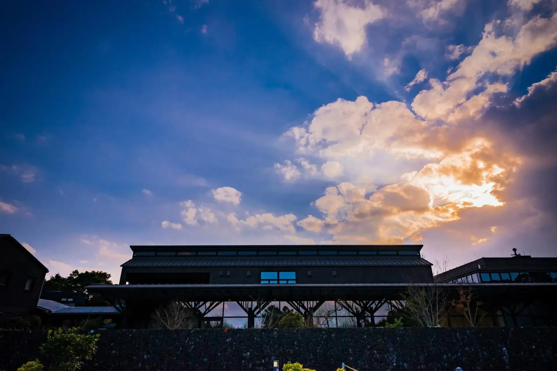 Facade/entrance in Shimantonoyado Facade/entrance in Shimantonoyado
