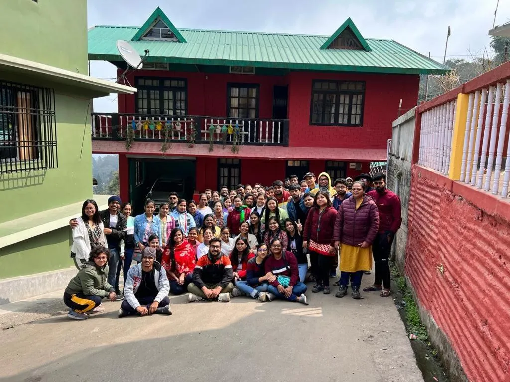 children in Hotel Paradiso