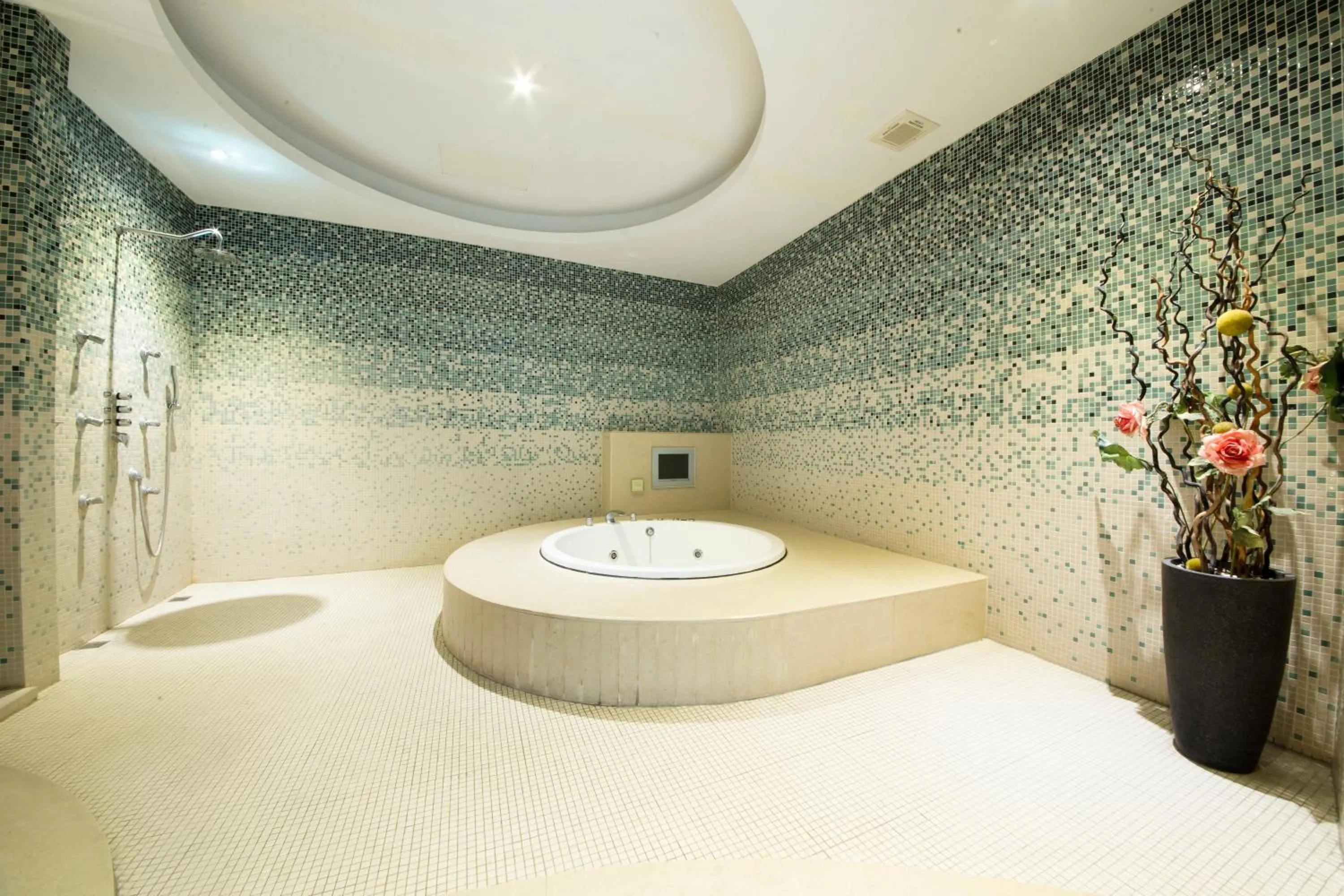 Bathroom in LI-GIN Motel