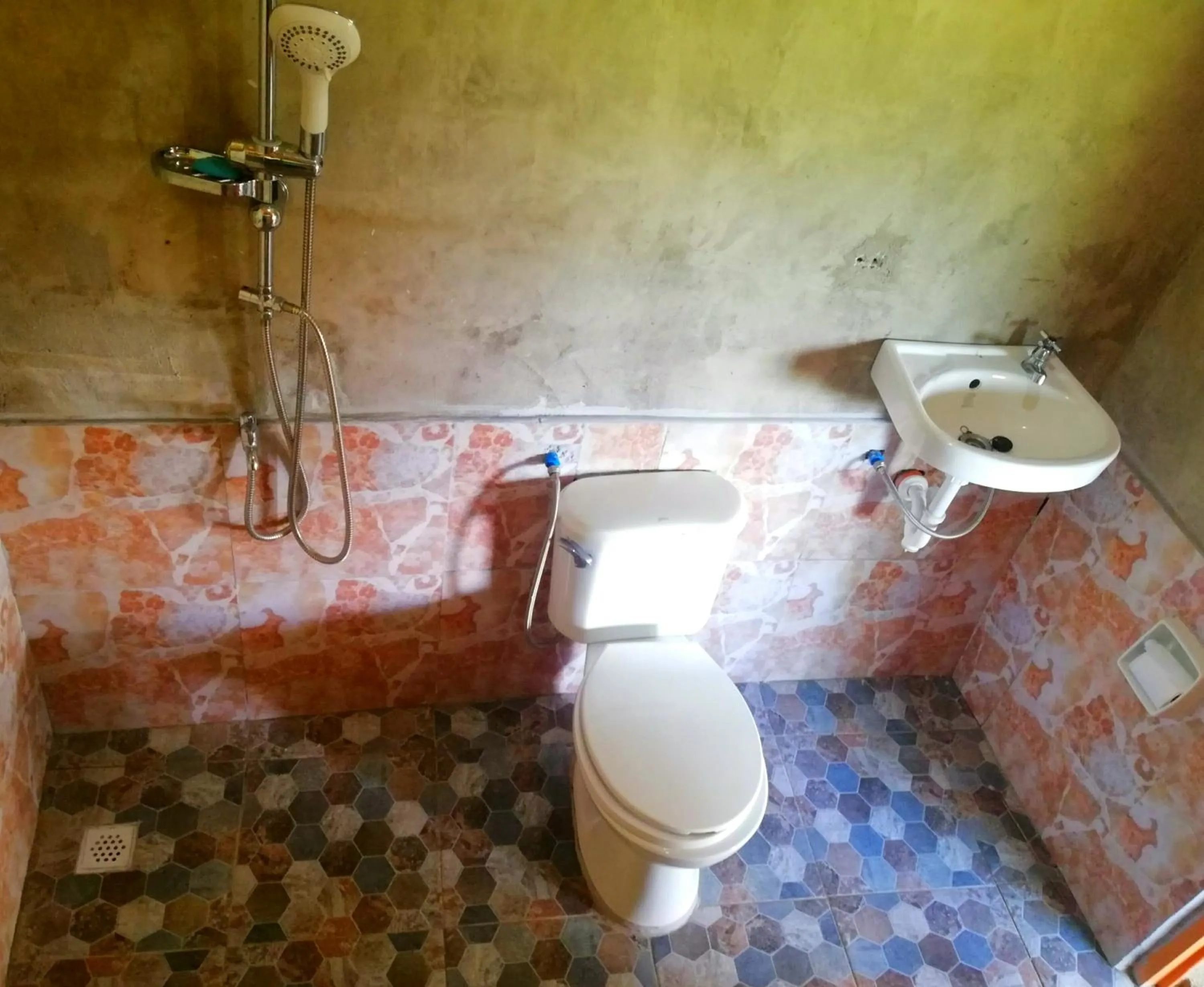 Bathroom in Acuario Beach Inn