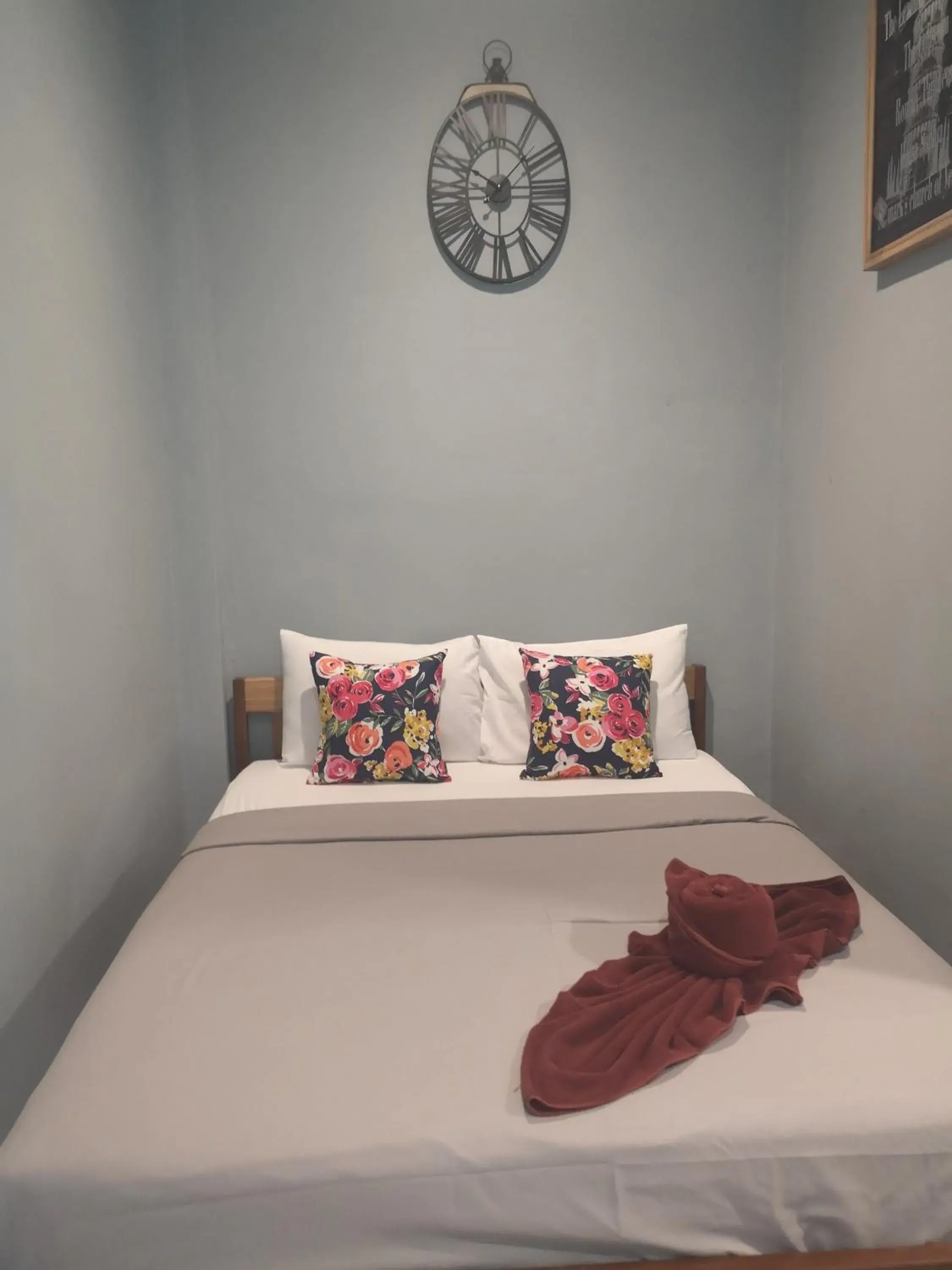 Bed in Samed Your House Family Room Bed in Samed Your House Family Room