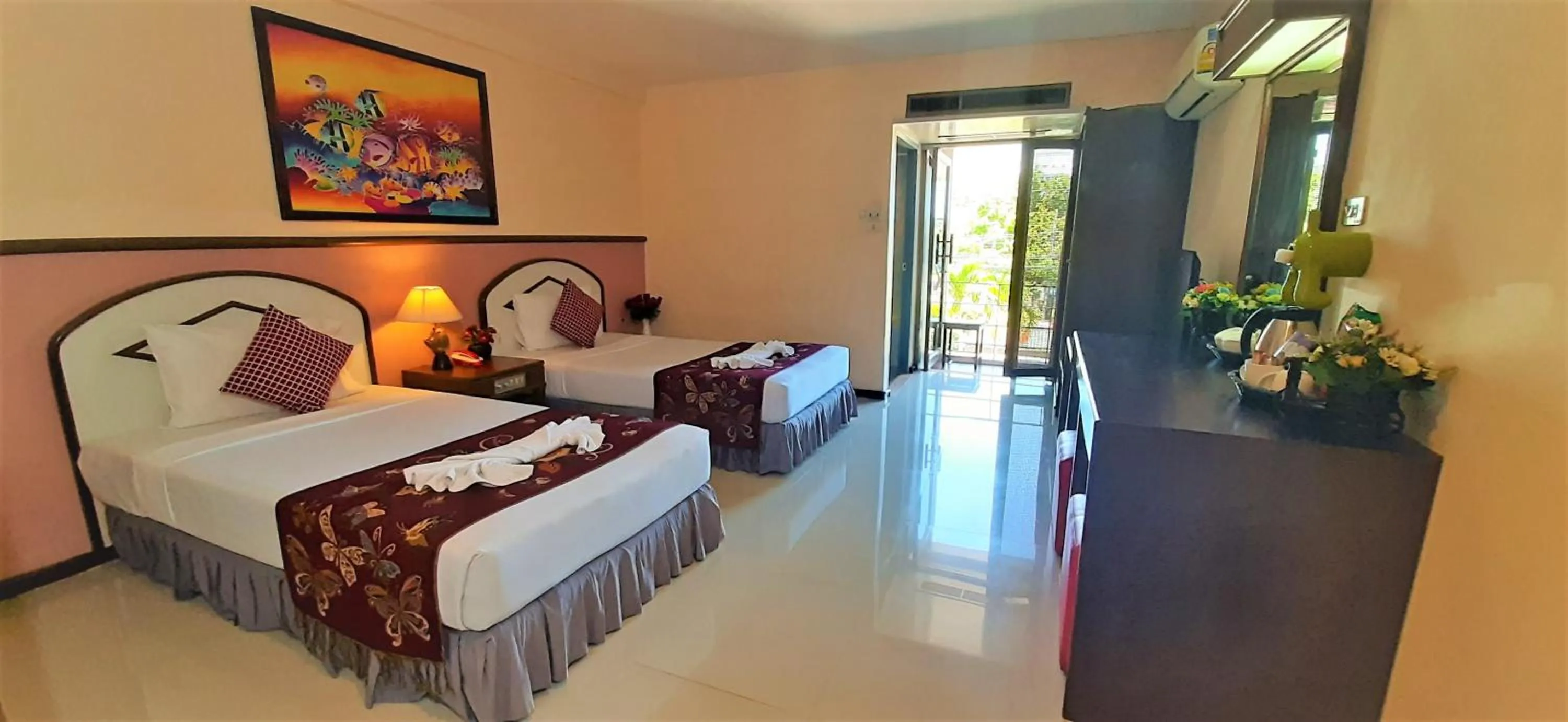 Bed in D2 lamoon resotel