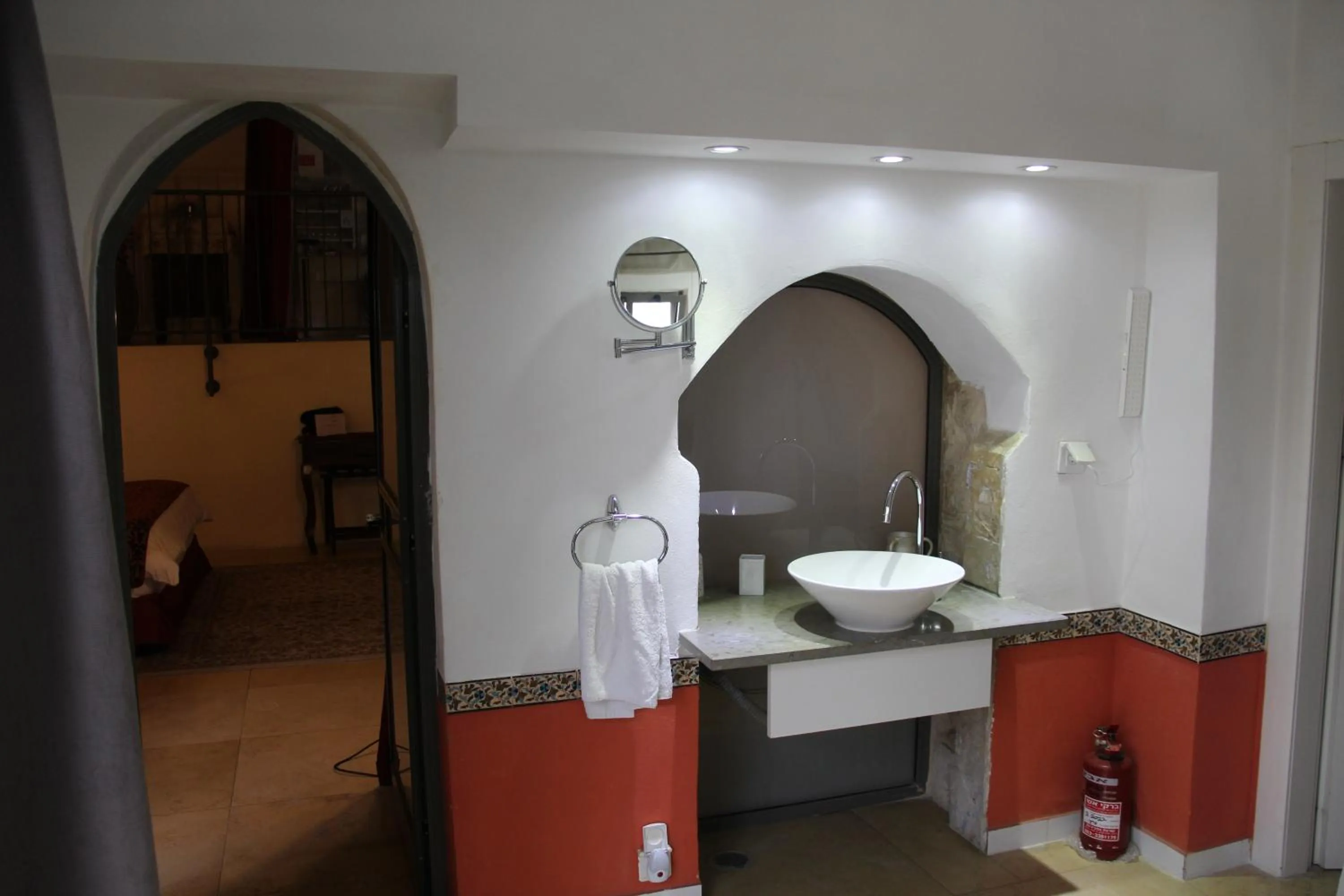 Bathroom in Artists' Colony Inn Zefat