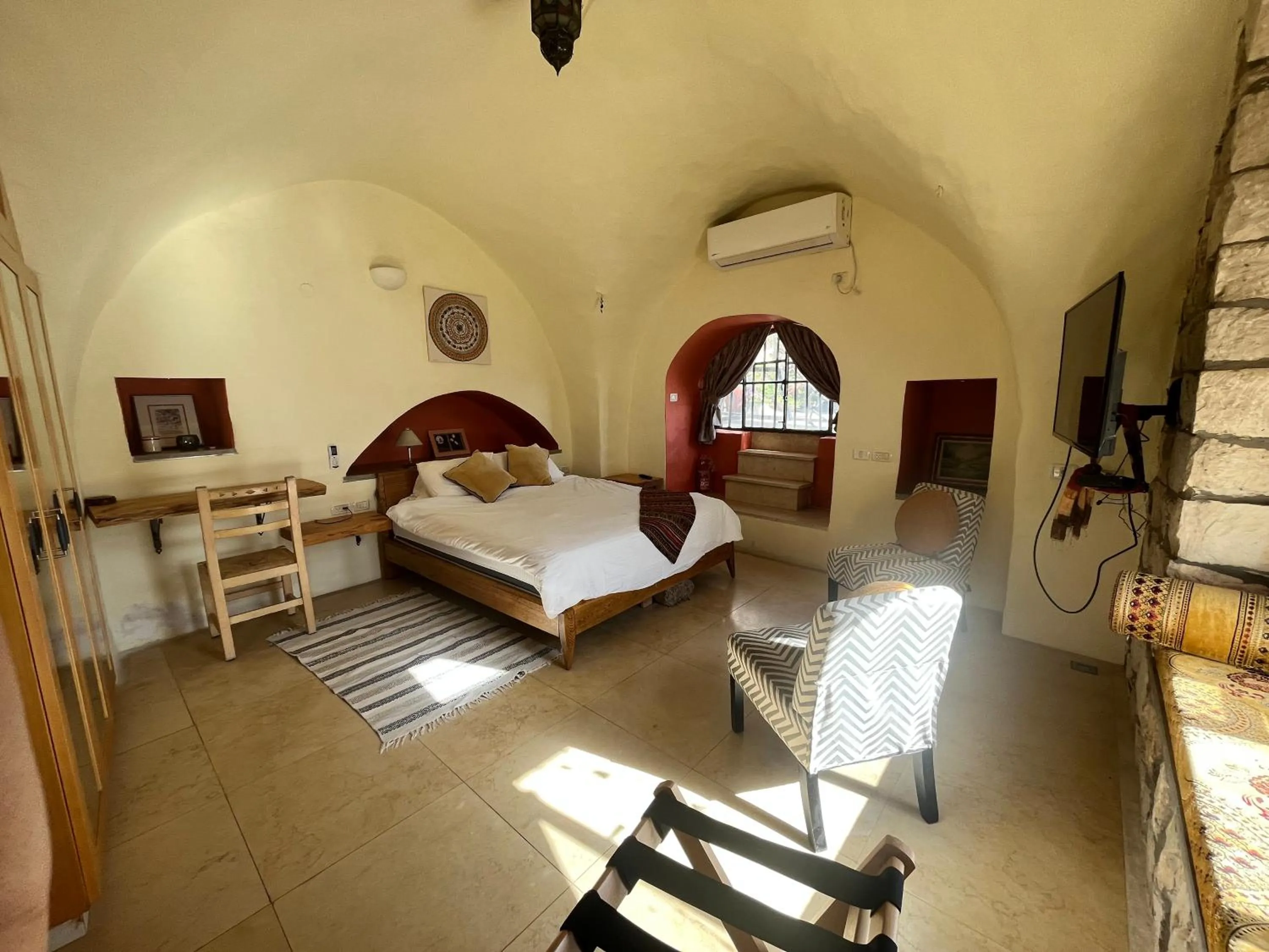 Suite with Terrace in Artists' Colony Inn Zefat